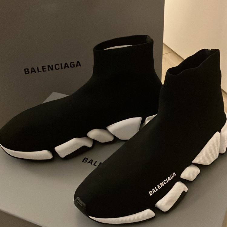 Balenciaga Speed 2.0 Trainer Black Knit White Sole 2021 착용 스타일