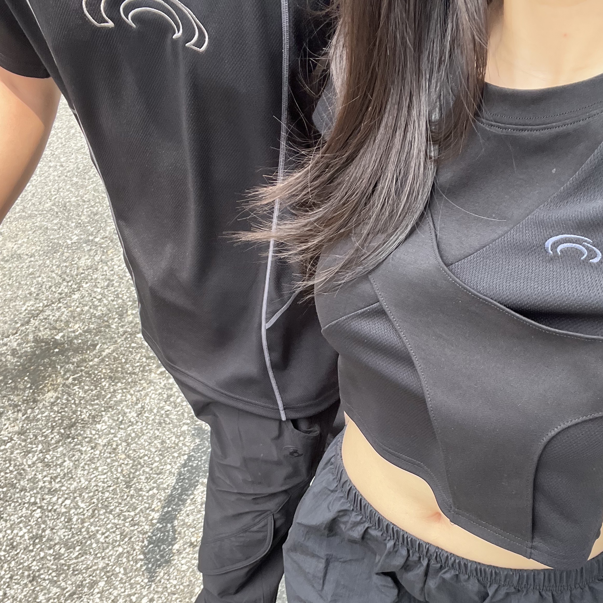 Art of Field Flatlock Stitch Short Sleeved T-Shirt Black, Art of Field Split Mesh Short Sleeved T-Shirt Black 착용 스타일
