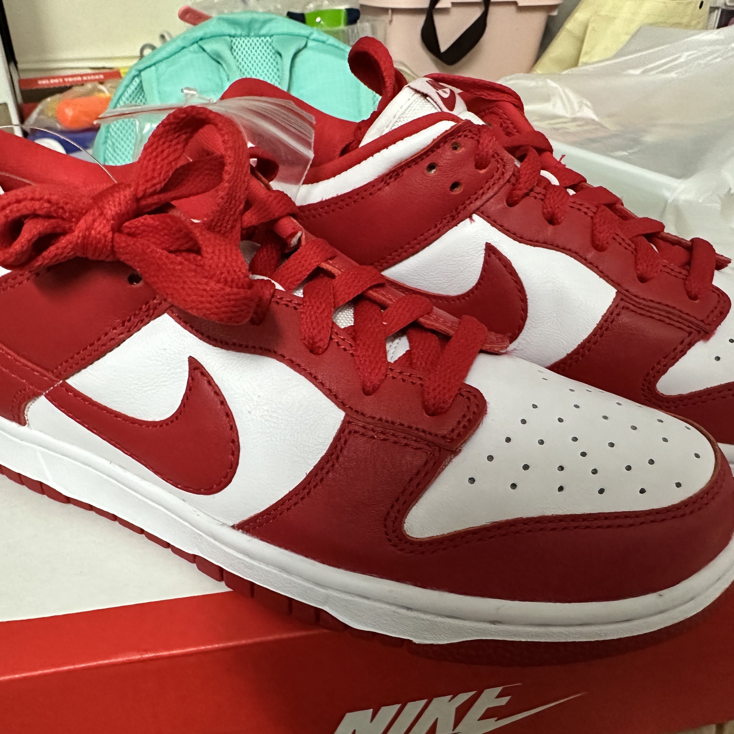 Nike Dunk Low SP White and University Red 2023 착용 스타일