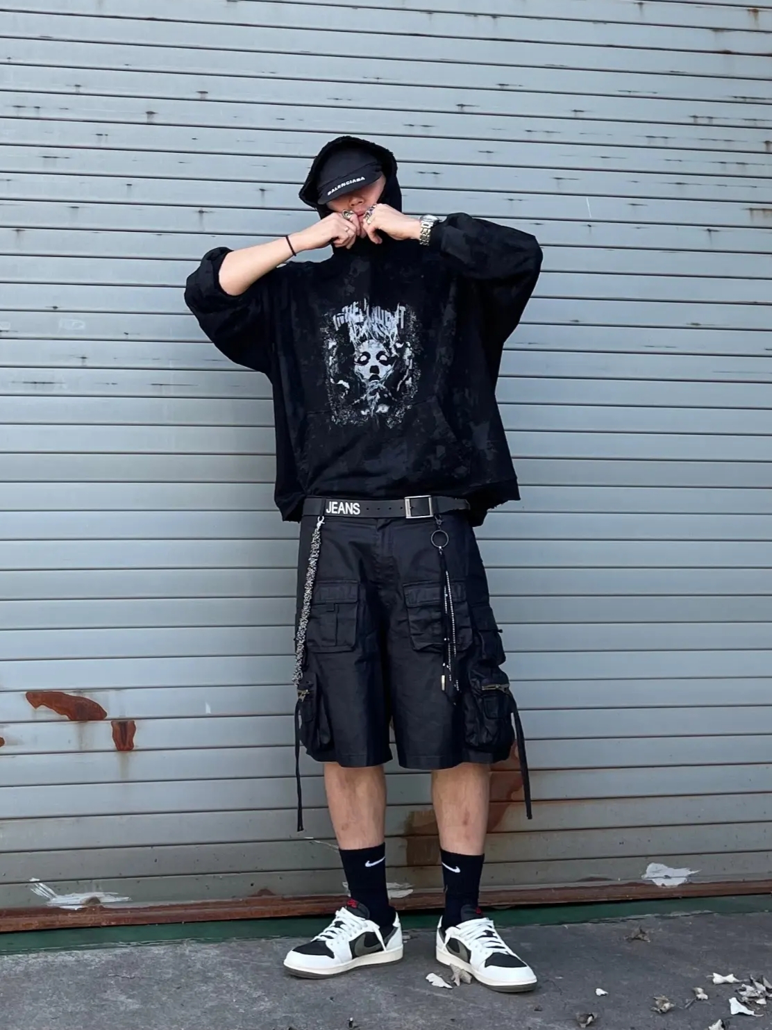 Undermycar Skal Multi Cargo Vintage Shorts Wren - 23SS, (W) Jordan 1 x Travis Scott Retro Low OG SP Medium Olive 착용 스타일 - 3