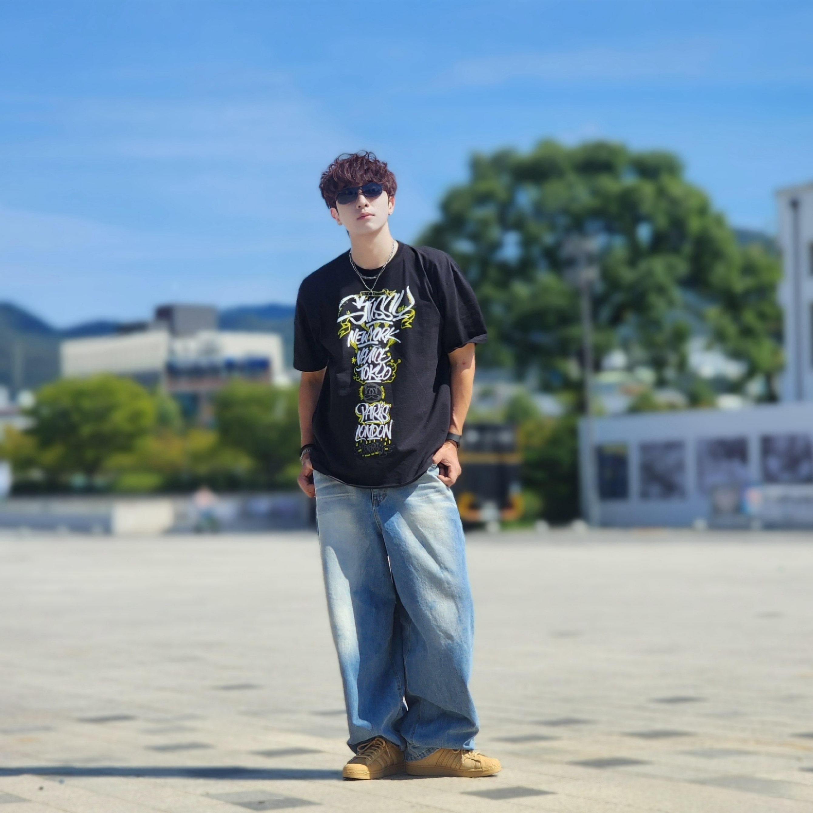 Stussy x Born X Raised Handstyles T-Shirt Black, Adidas Superstar Golden Beige 착용 스타일 - 5