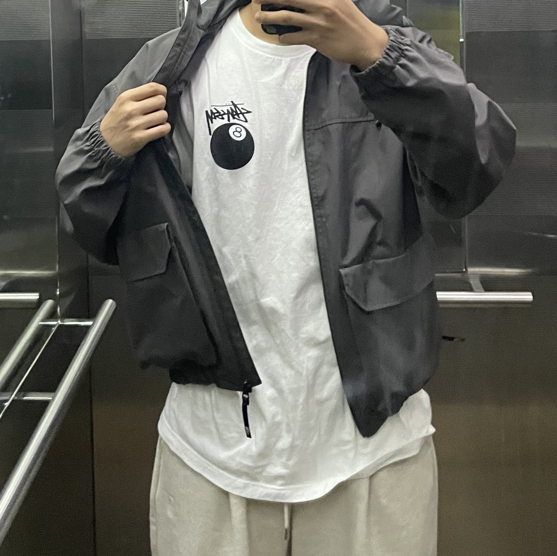 Stussy 8 Ball T-Shirt White - 22SS 착용 스타일
