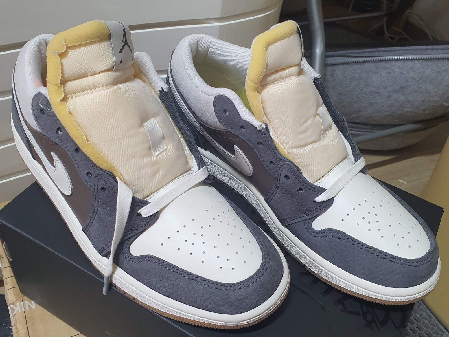 Jordan 1 Low Kkachi 착용 스타일 - 1