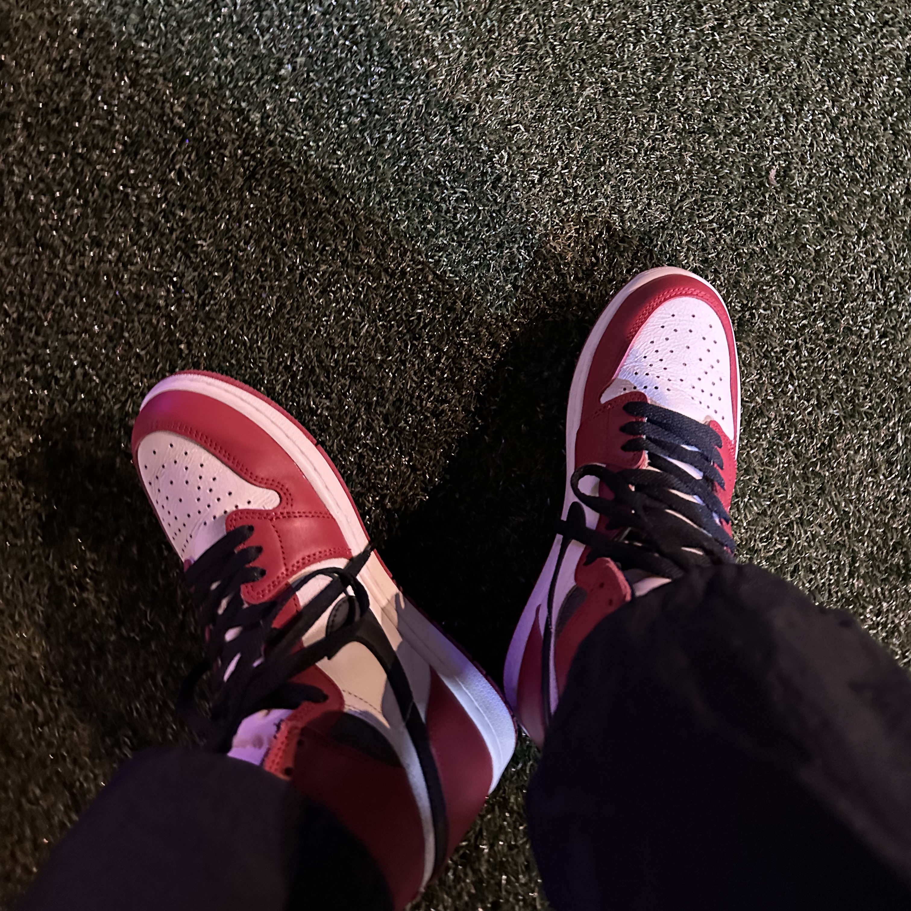 Jordan 1 Retro High OG Chicago 2022 착용 스타일 - 2