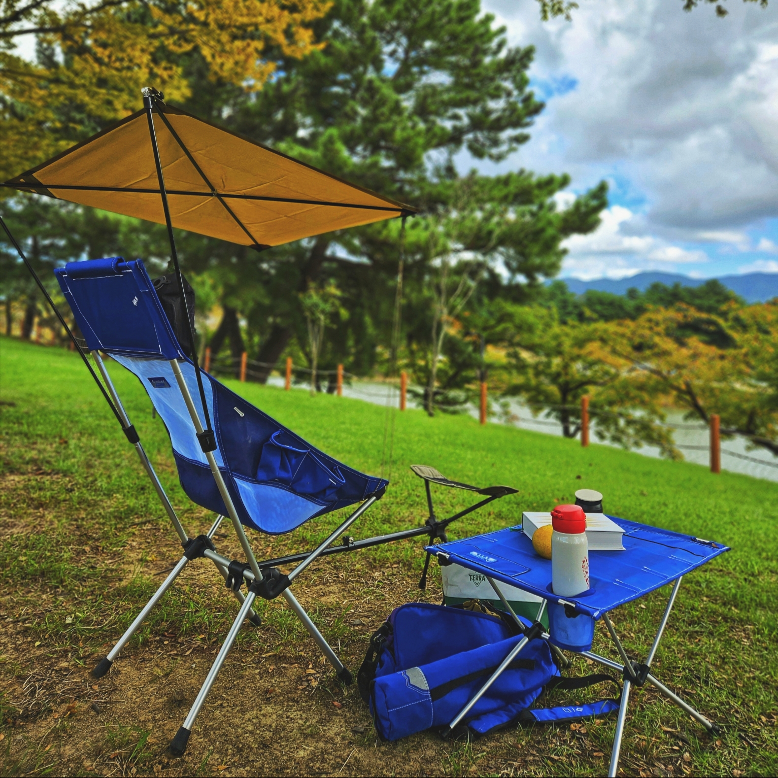 Helinox x Ader Error Sunset Chair, Helinox Personal Shade Coyote Tan (Without Frame) 착용 스타일