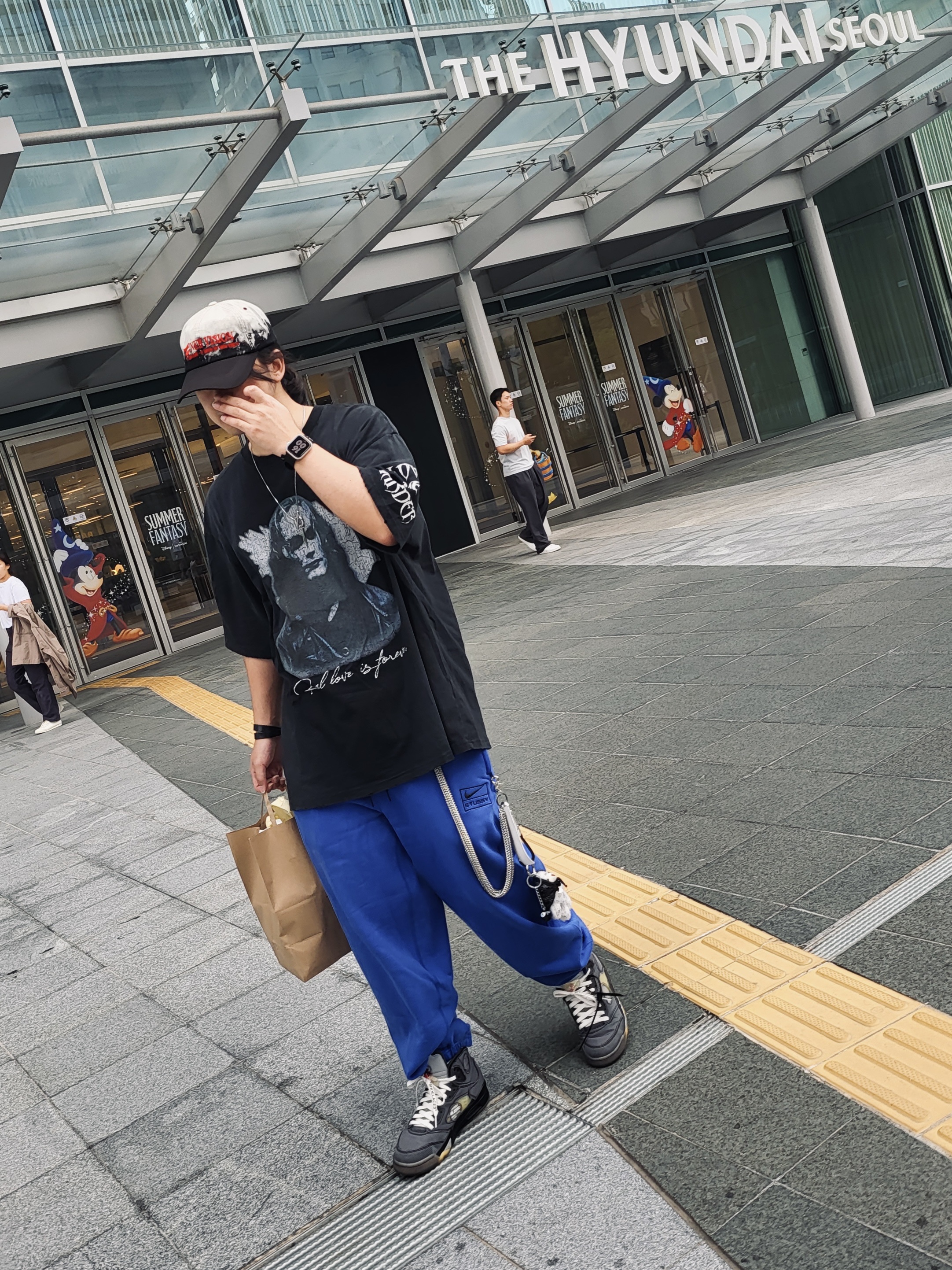 ETCE Fadeout Cap Black, Project G/R Crow Worldtour T-Shirt Washed Black 착용 스타일 - 3