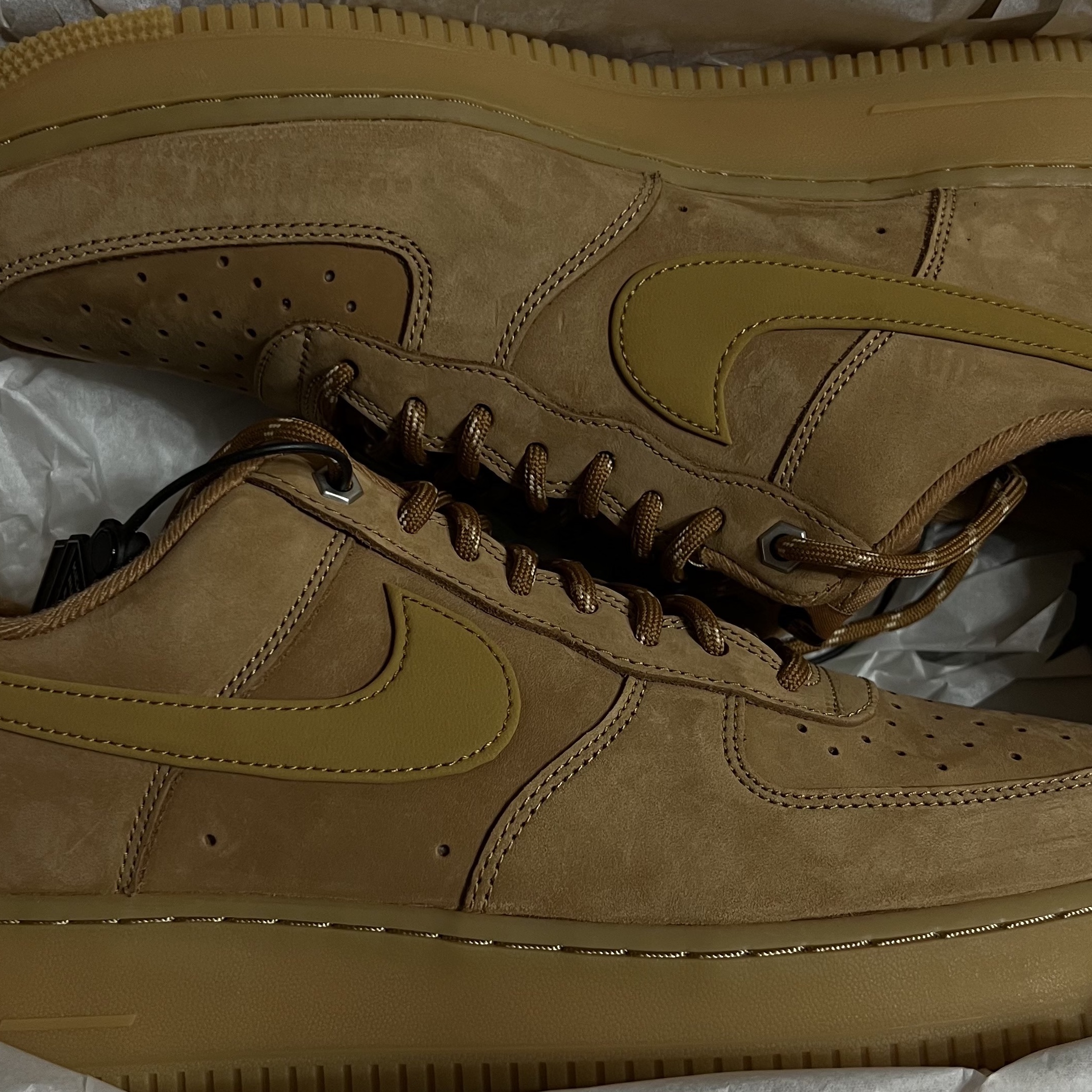Nike Air Force 1 '07 WB Flax 착용 스타일 - 2