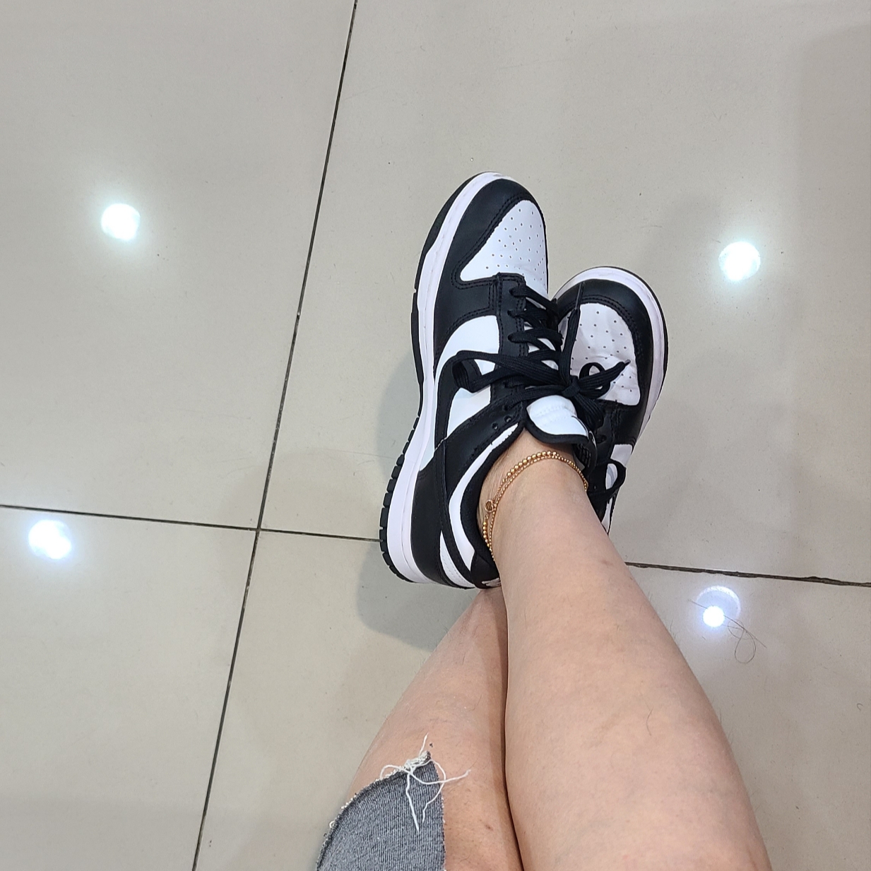 (W) Nike Dunk Low Black 착용 스타일