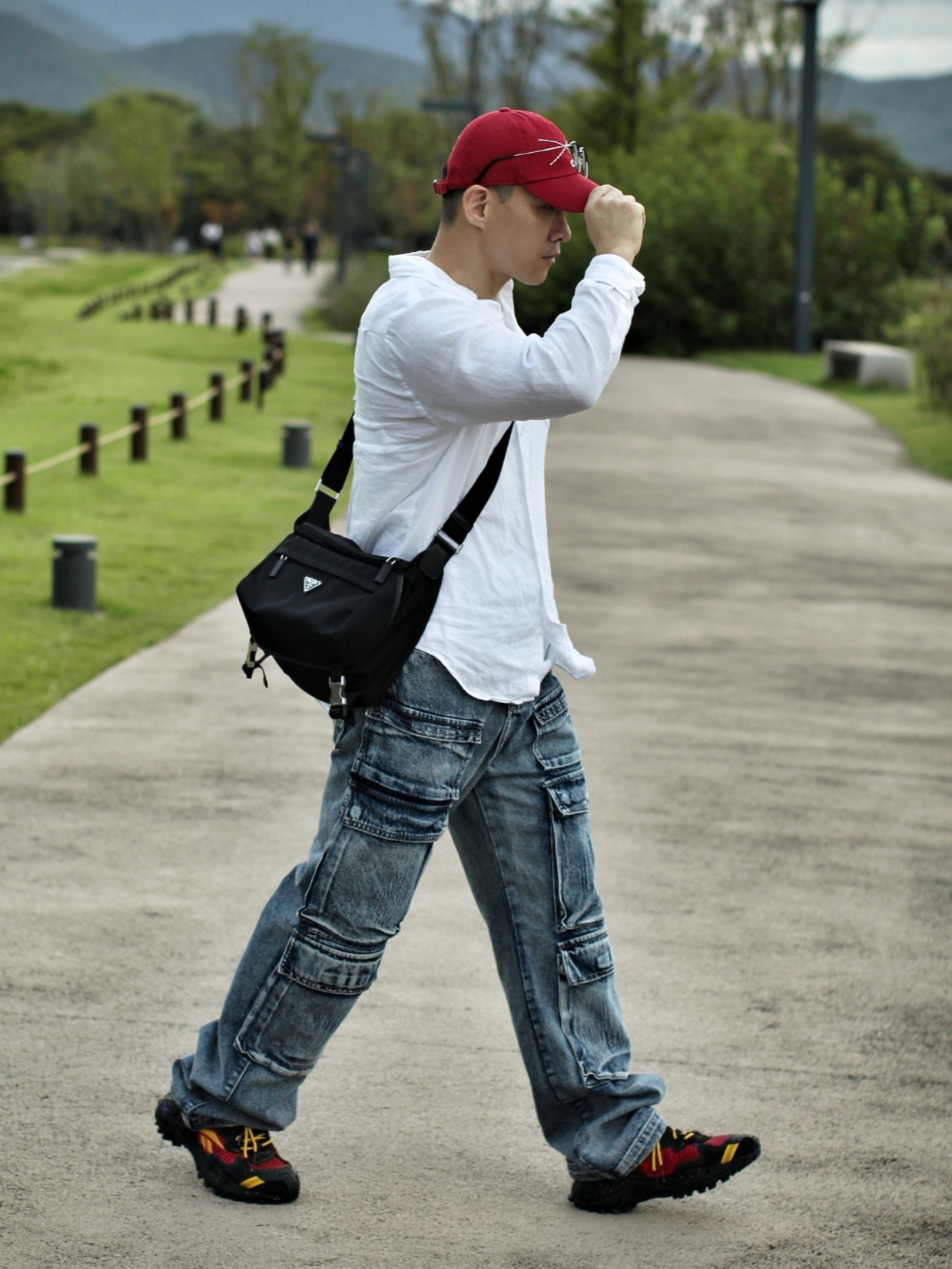 True Religion X Stitch Cap Red, Reebok x A$AP Nast Zig Kinetica II Edge Vector Red Core Black 착용 스타일 - 2