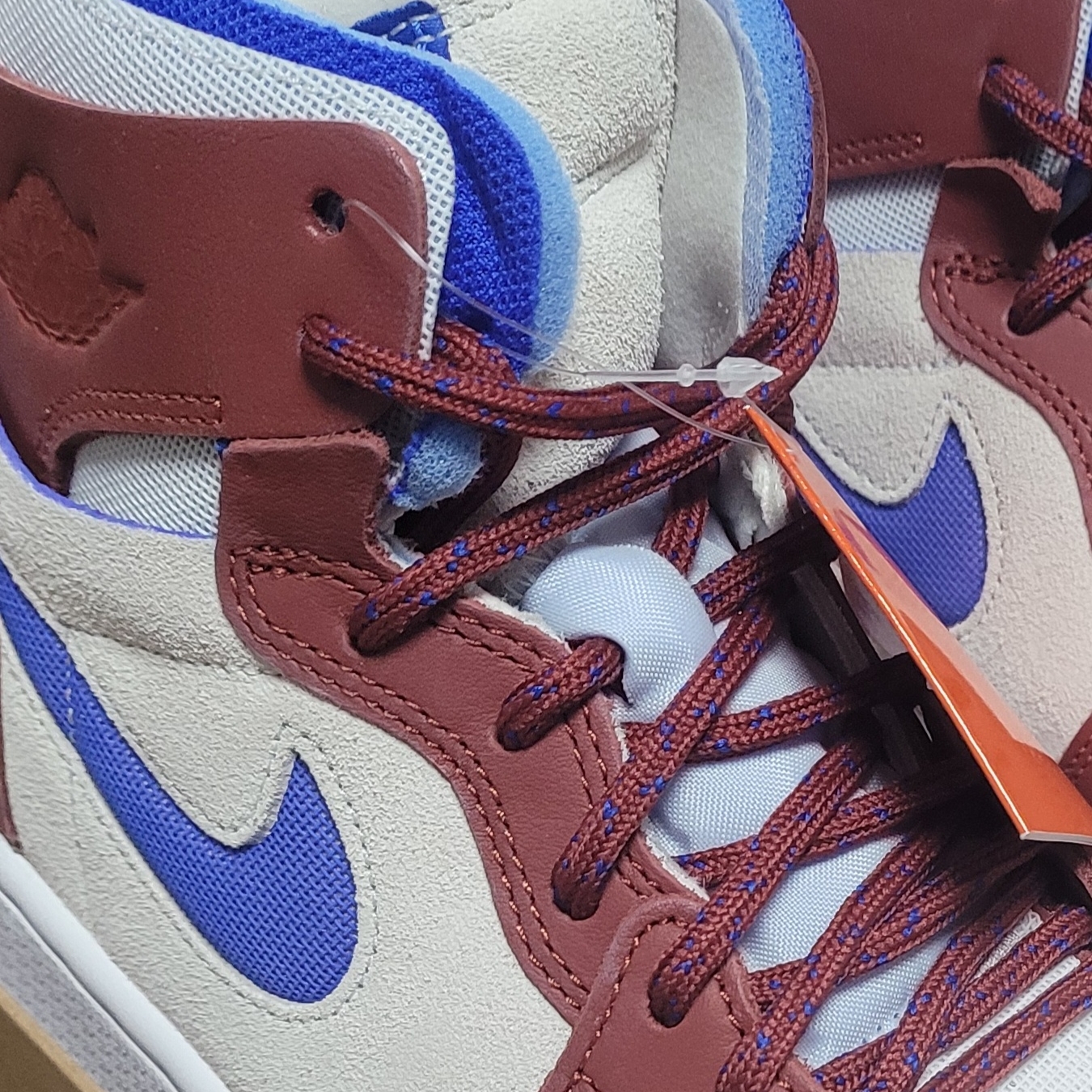 (W) Jordan 1 Zoom Air CMFT Team Red 착용 스타일