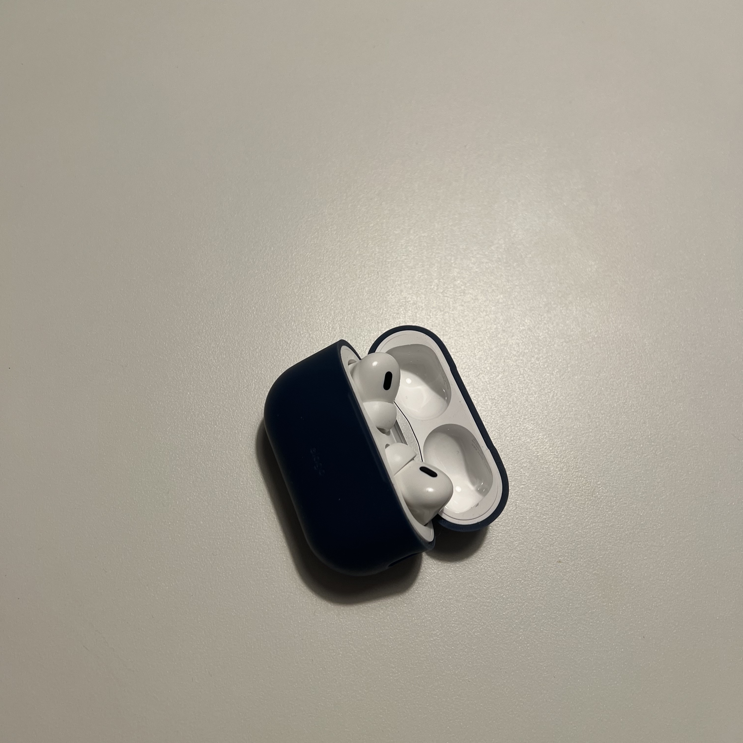 Apple AirPods Pro 2nd Gen (Korean Ver.) 착용 스타일