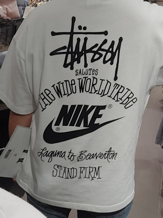 Nike x Stussy T-Shirt White (DV1774-100) 착용 스타일