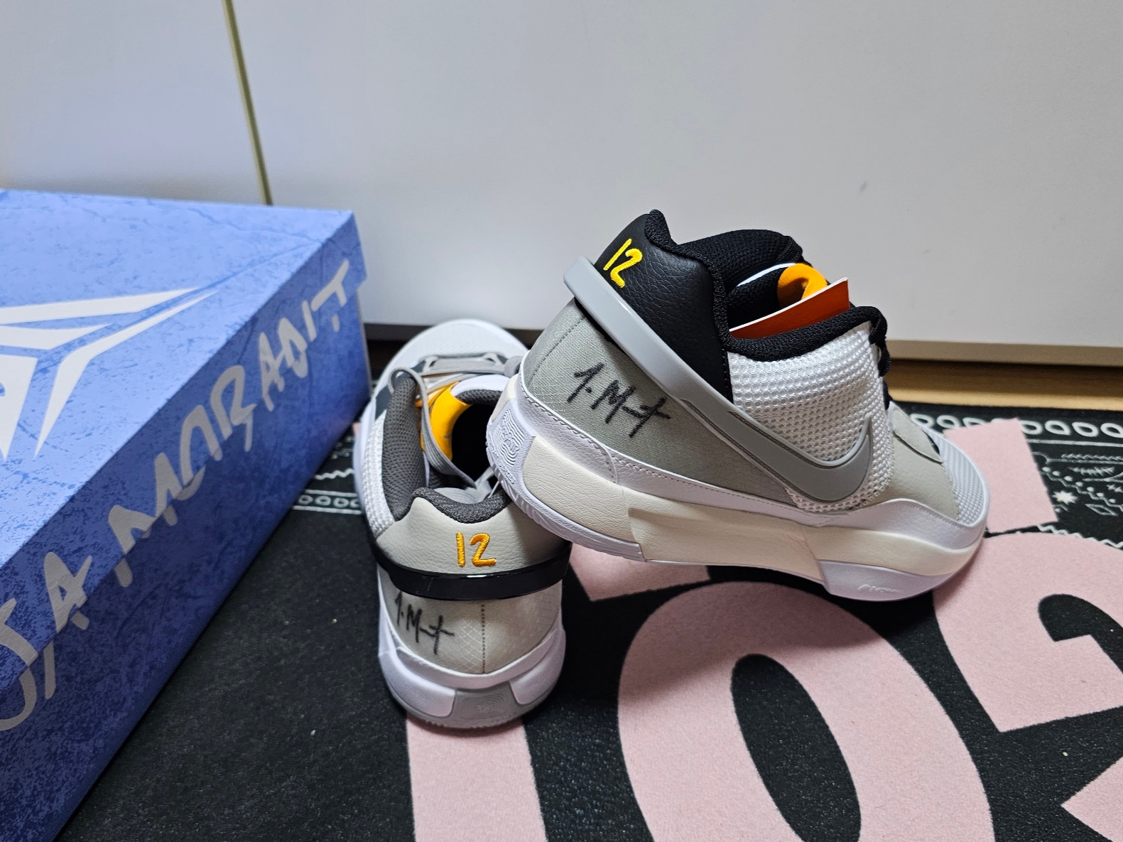 Nike Ja 1 EP Light Smoke Grey 착용 스타일 - 3