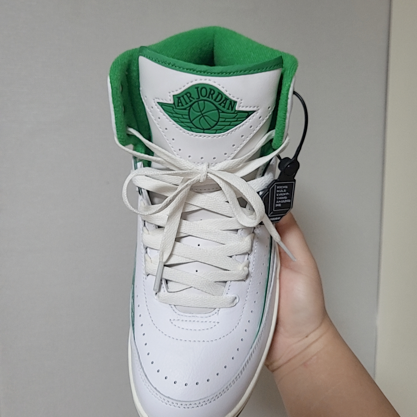 Jordan 2 Retro Lucky Green 착용 스타일 - 2