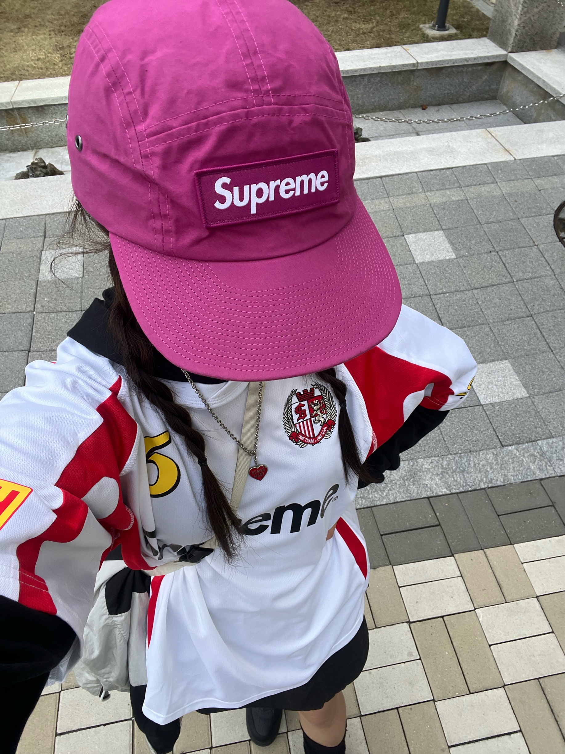 Supreme Waxed Cotton Camp Cap Magenta - 23FW, Human Made Five Heart Necklace Silver 착용 스타일