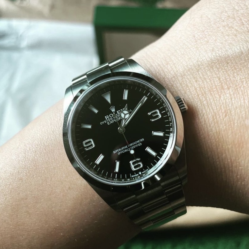 Rolex Explorer 36mm 124270 Black Oyster 착용 스타일 - 1