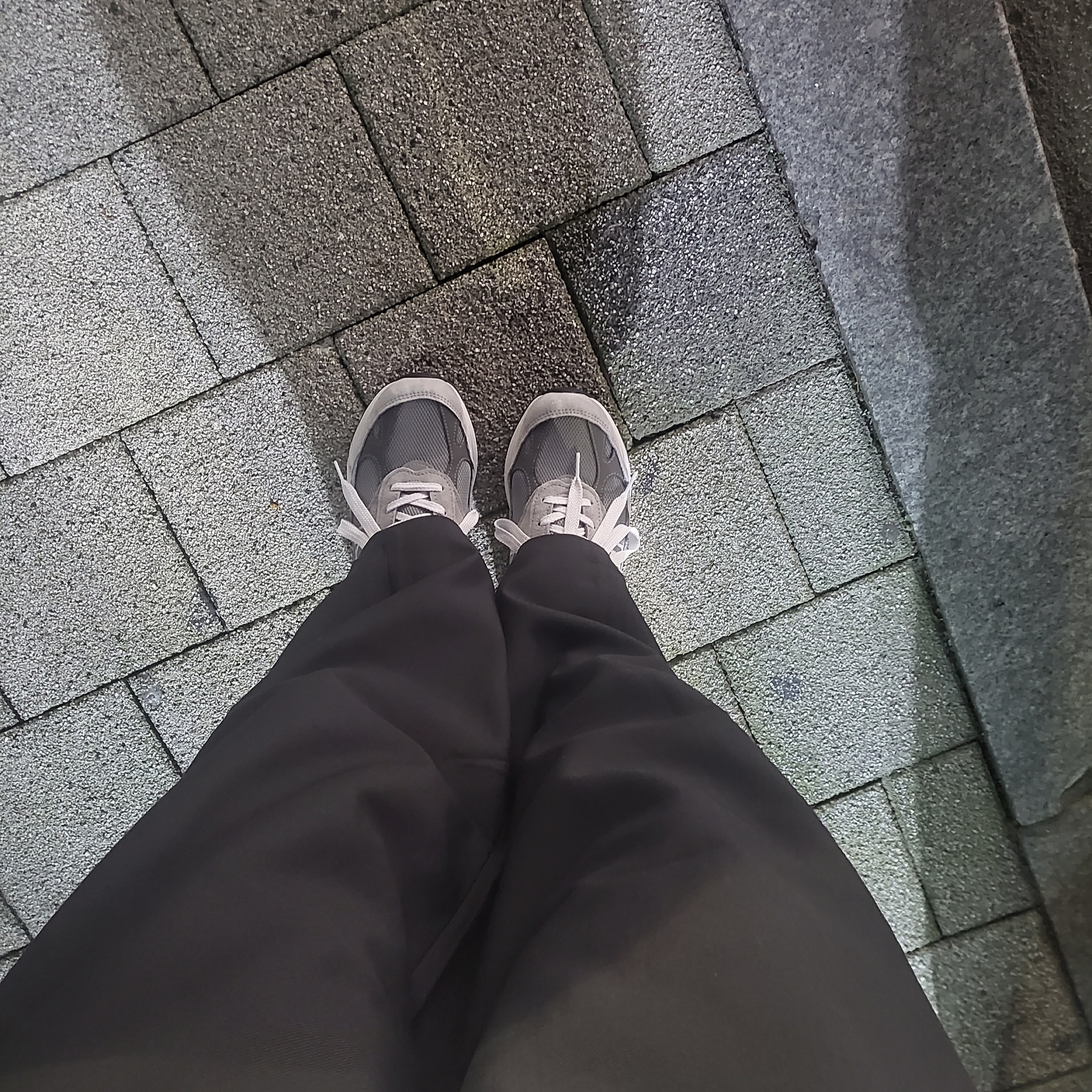 (W) New Balance 993 Made in USA Grey - B Standard 착용 스타일