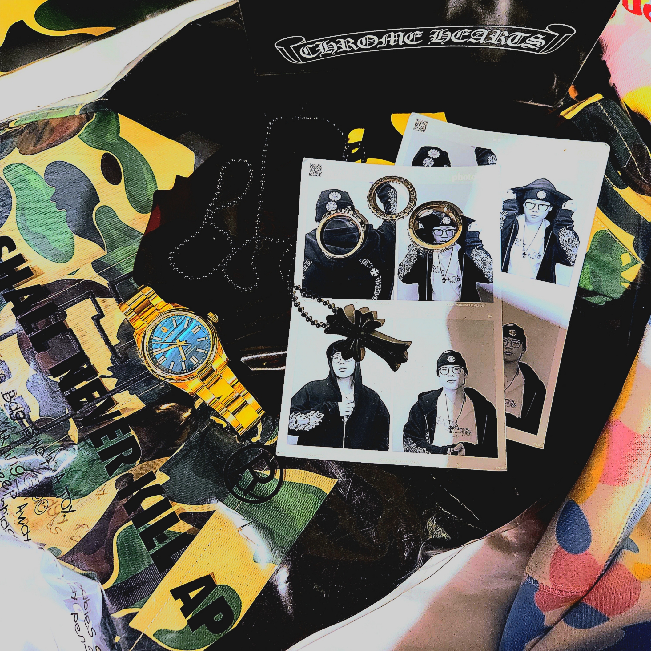 Chrome Hearts Silichrome CH Cross Pendant Black 2022/2023/2025, BAPE Type 7 Bapex Watch Gold Emerald 착용 스타일