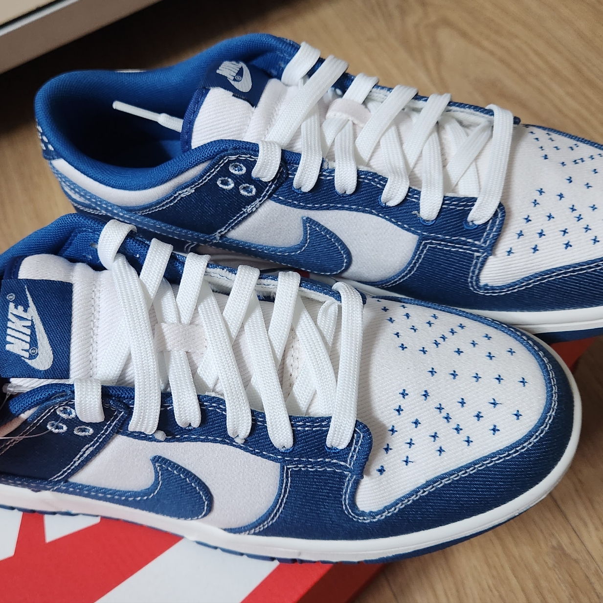 Nike Dunk Low Retro SE Industrial Blue 착용 스타일 - 2