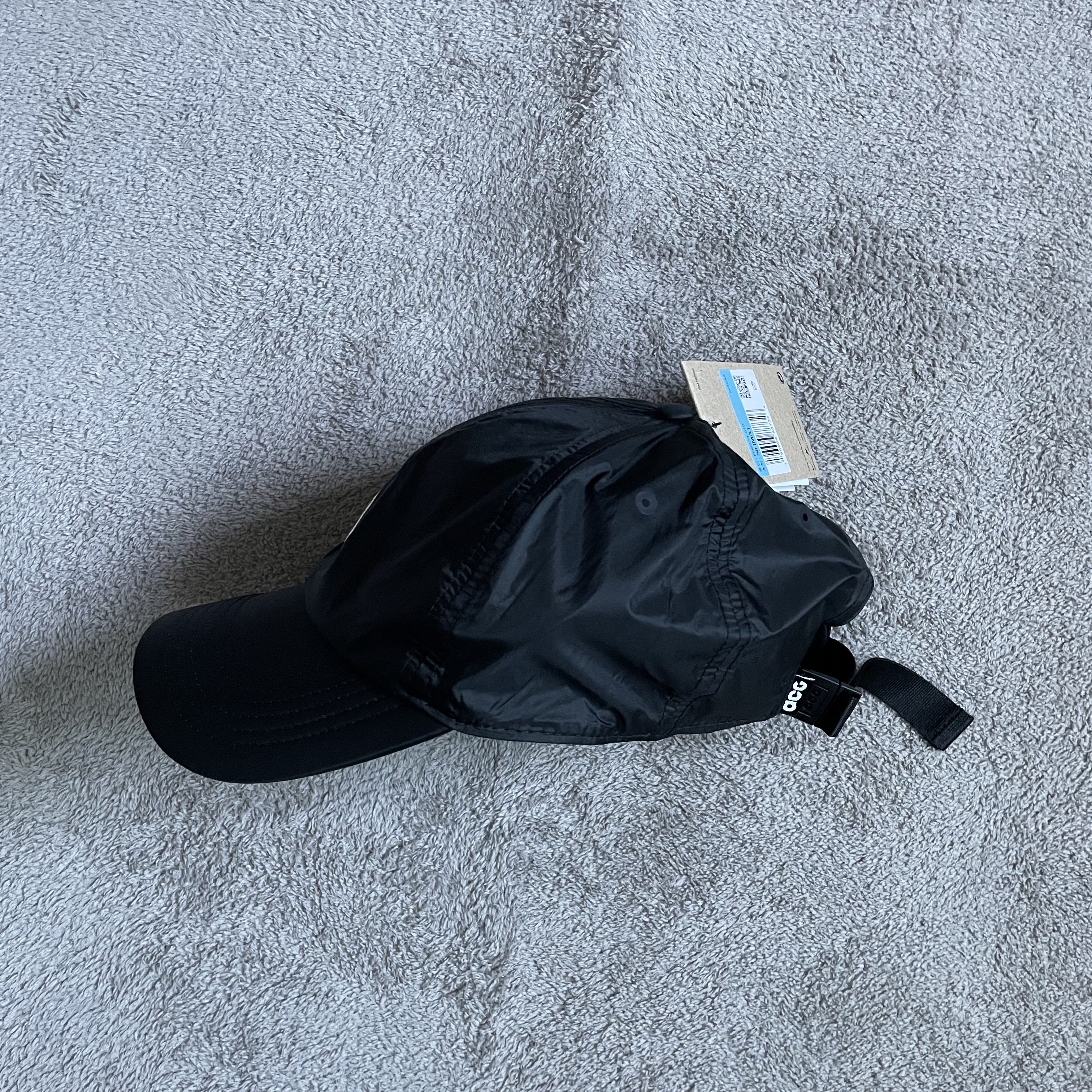 Nike ACG Trail Cap Black 착용 스타일
