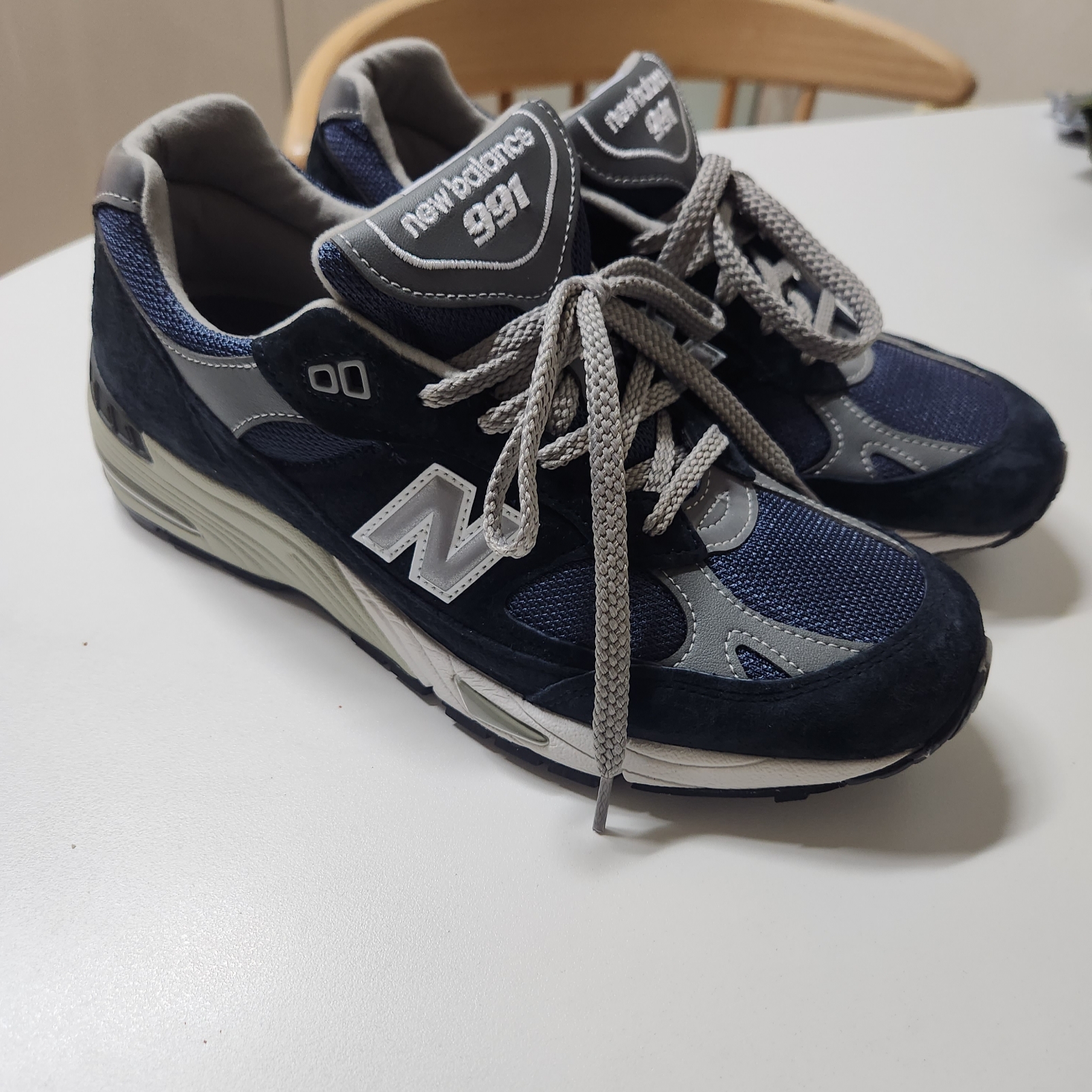 New Balance 991 Made in UK Navy 착용 스타일 - 2
