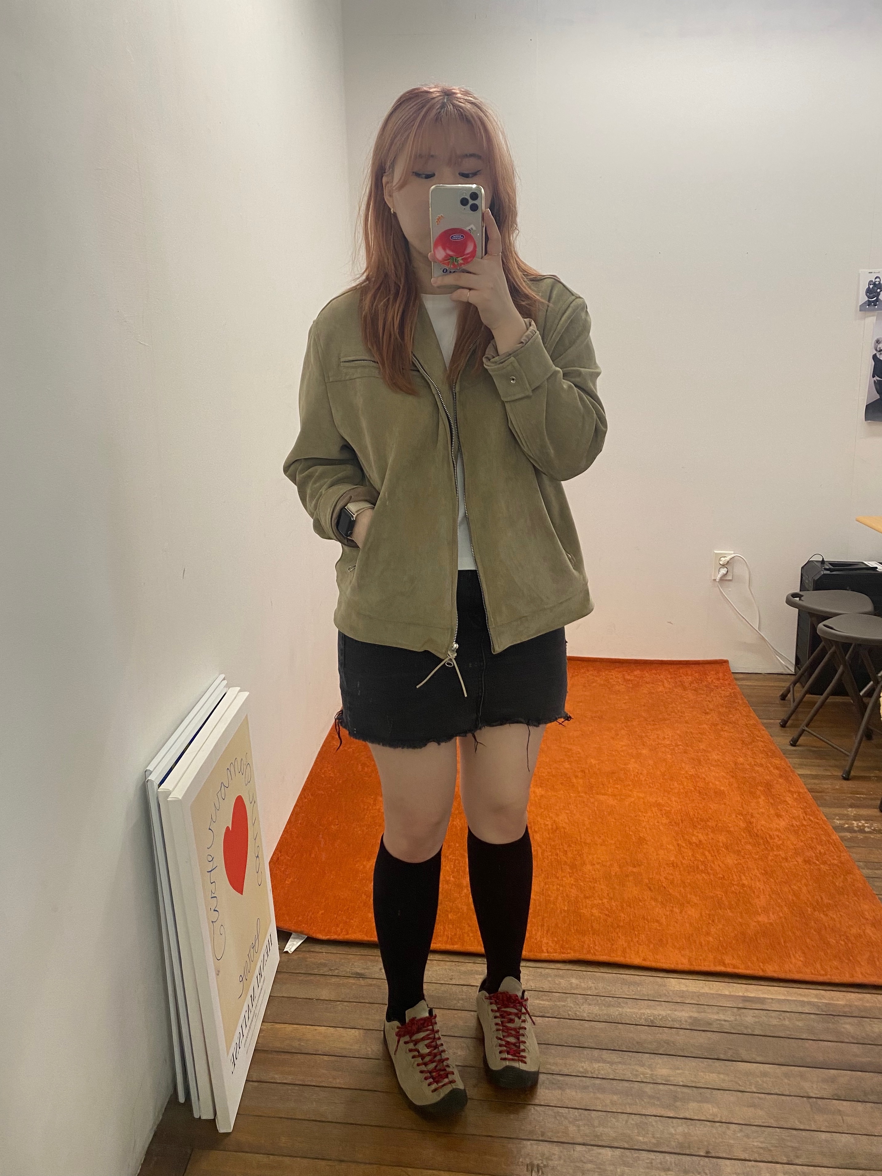 (W) Keen Jasper Suede Sneakers Silver Mink 착용 스타일
