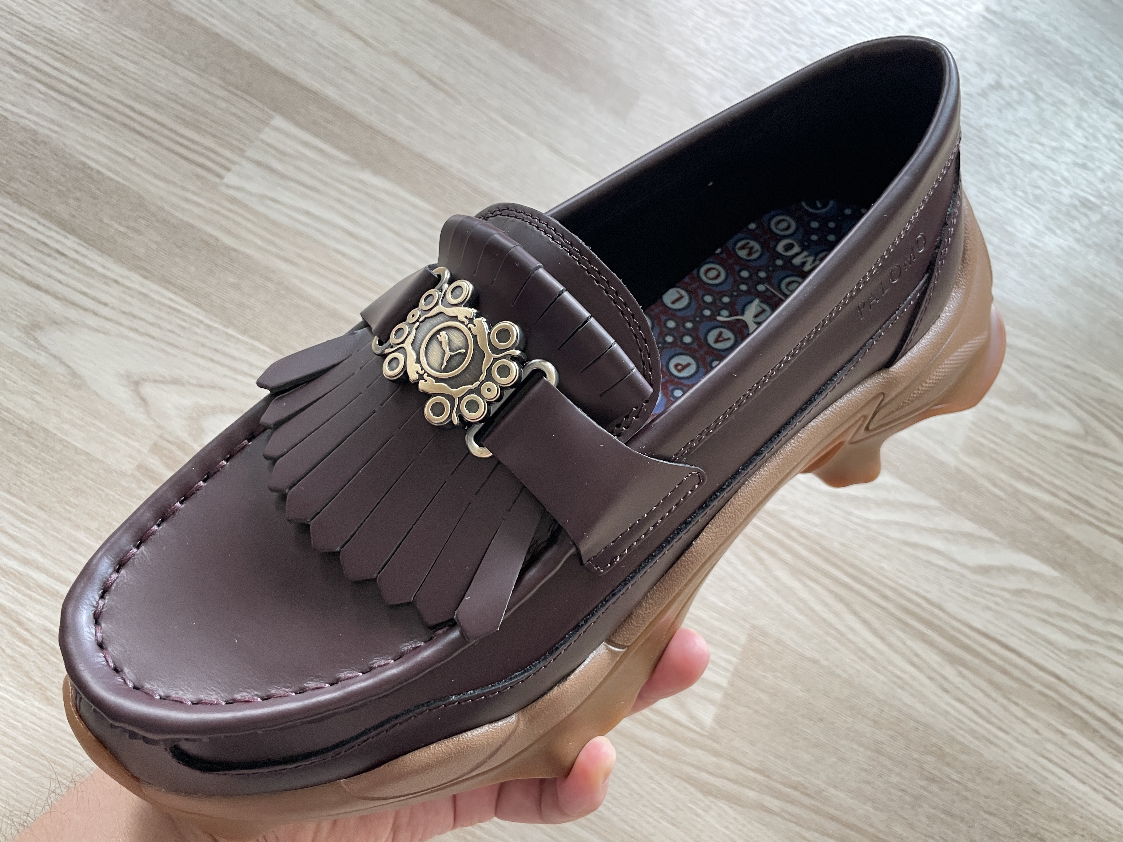 Puma x Palomo Nitefox Leather Loafer Frosted Ivory, Puma x Palomo Nitefox Suede Loafer Teak 착용 스타일 - 1