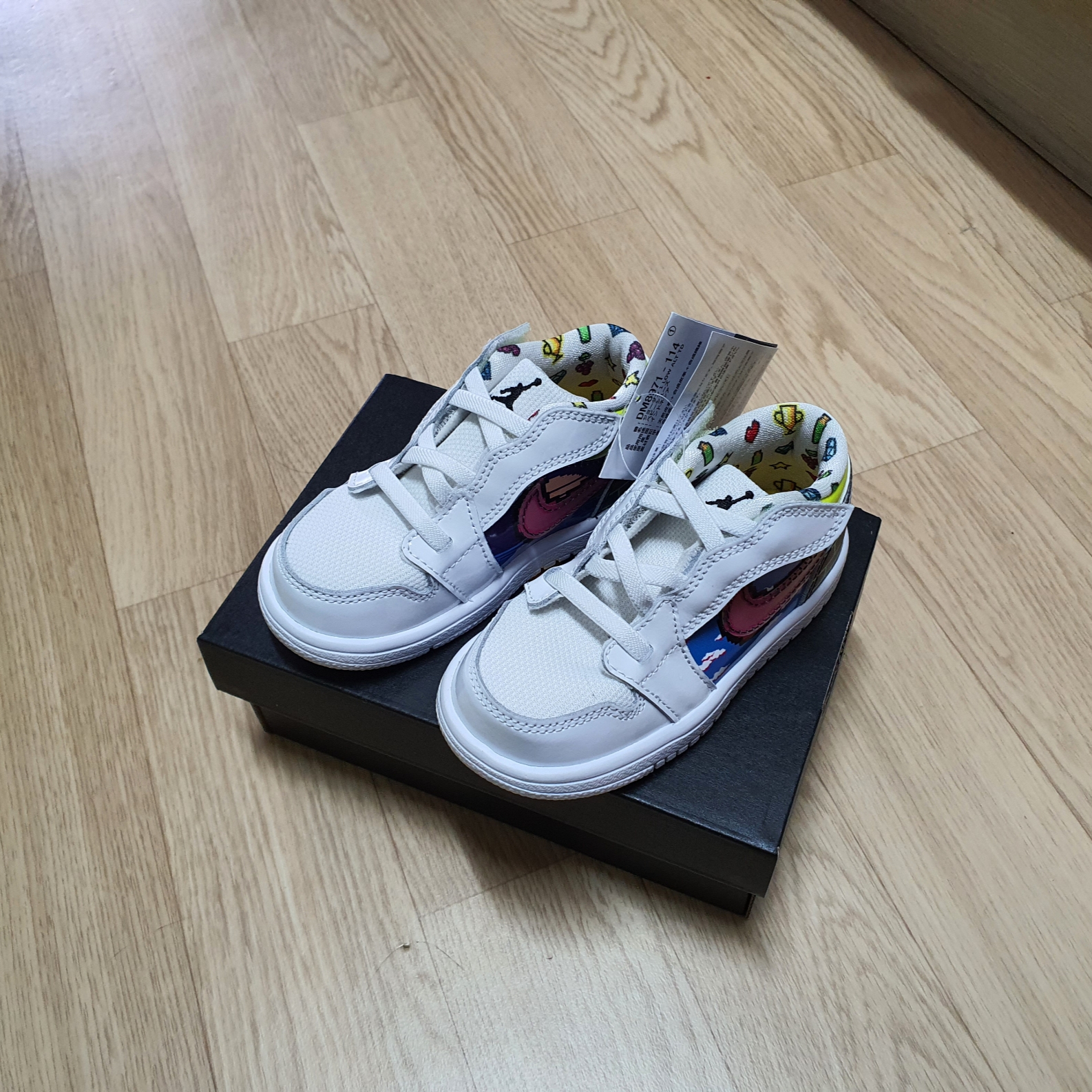 (TD) Jordan 1 Low Alt White Rush Pink 착용 스타일 - 1