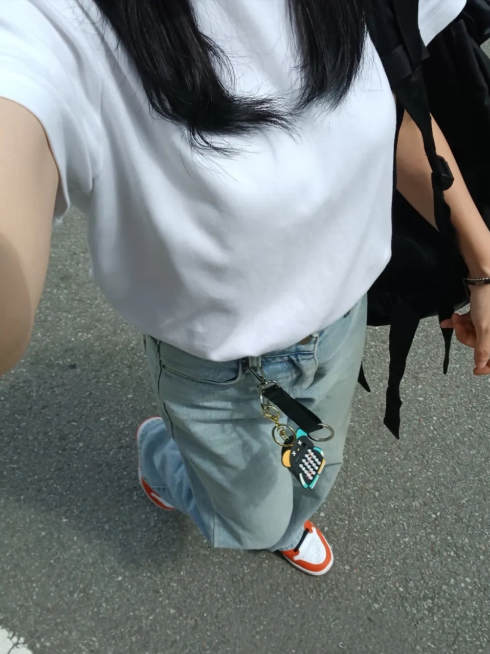 (W) Jordan 1 Low OG Starfish 착용 스타일 - 3
