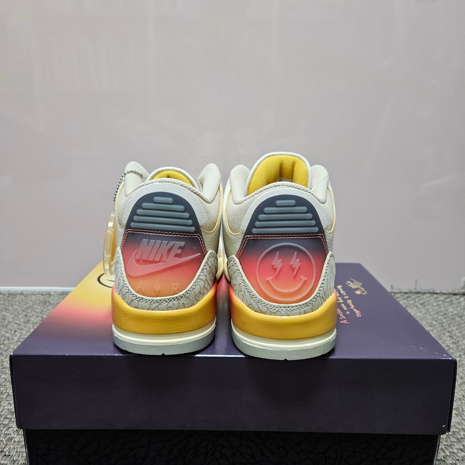 Jordan 3 x J Balvin Retro SP Sunset 착용 스타일 - 5