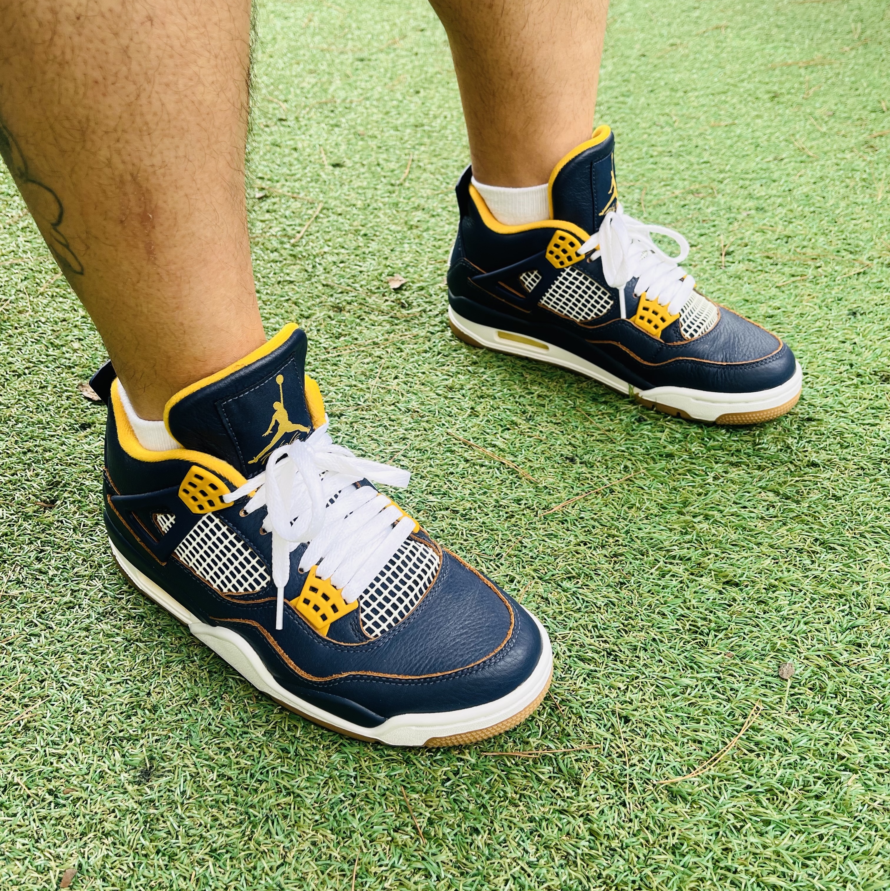 Jordan 4 Retro Dunk From Above 착용 스타일