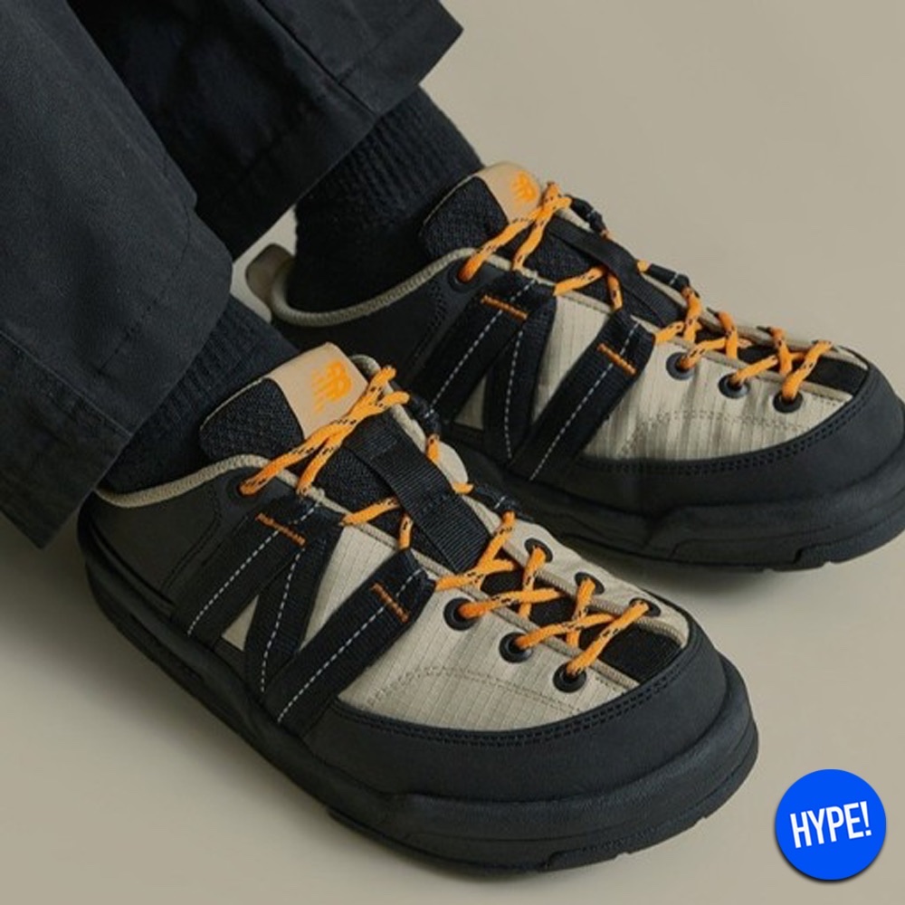 New Balance CRV Mule V2 Violet, New Balance CRV Mule V2 Yellow 착용 스타일 - 4