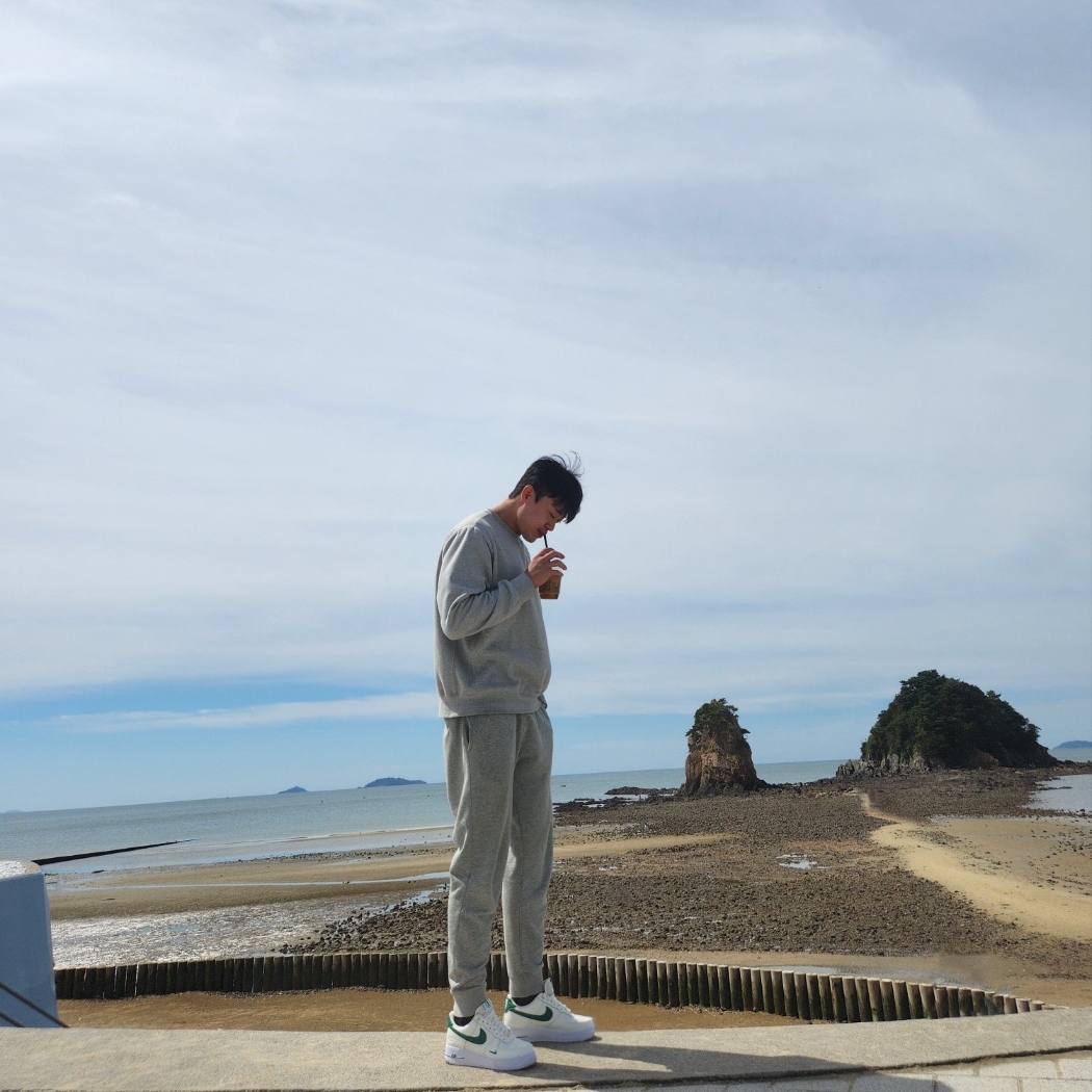 Nike Air Force 1 '07 LV8 40th Anniversary Join Forces Sail Malachite 착용 스타일