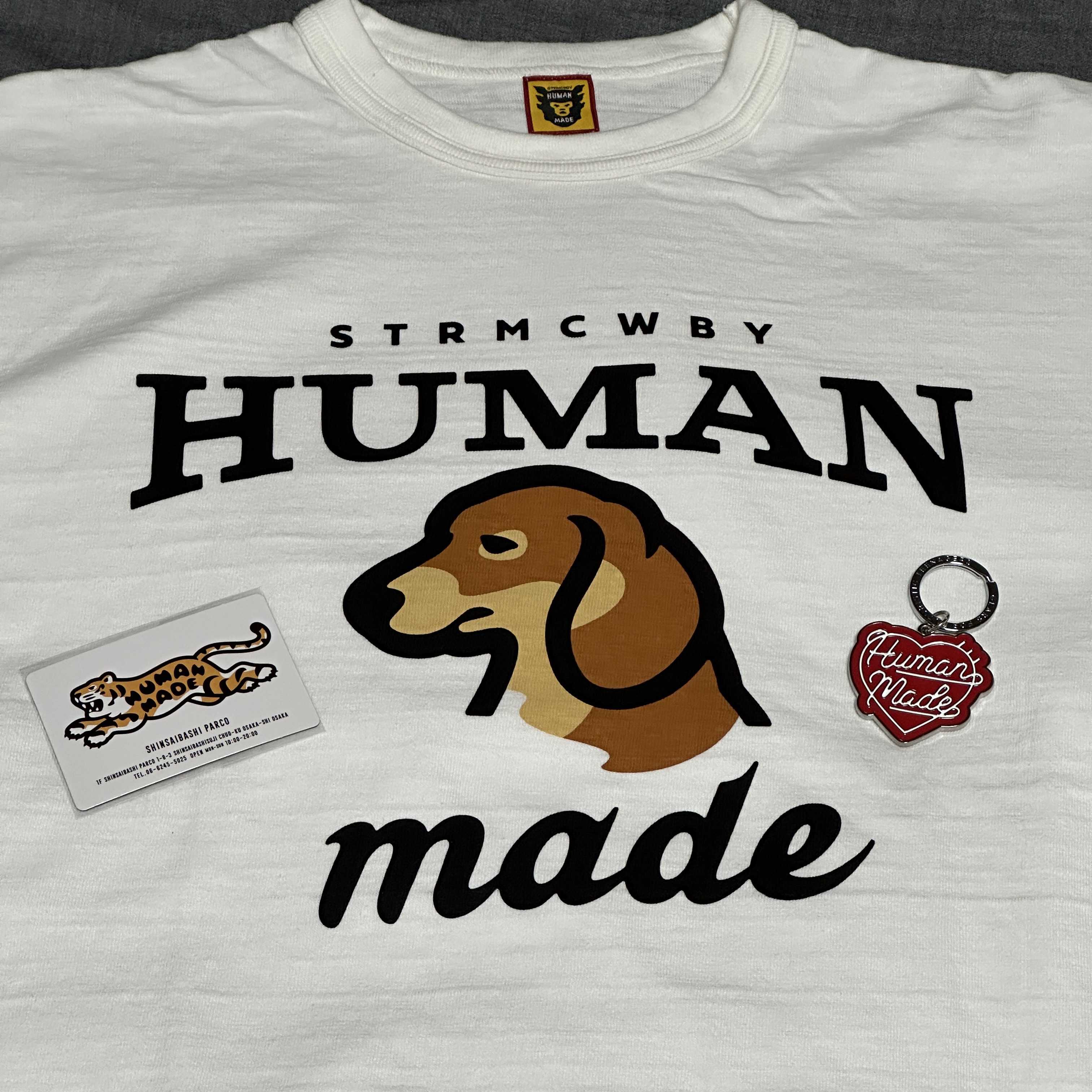 Human Made Graphic T-Shirt #6 White, Human Made Heart Keyring Red 착용 스타일