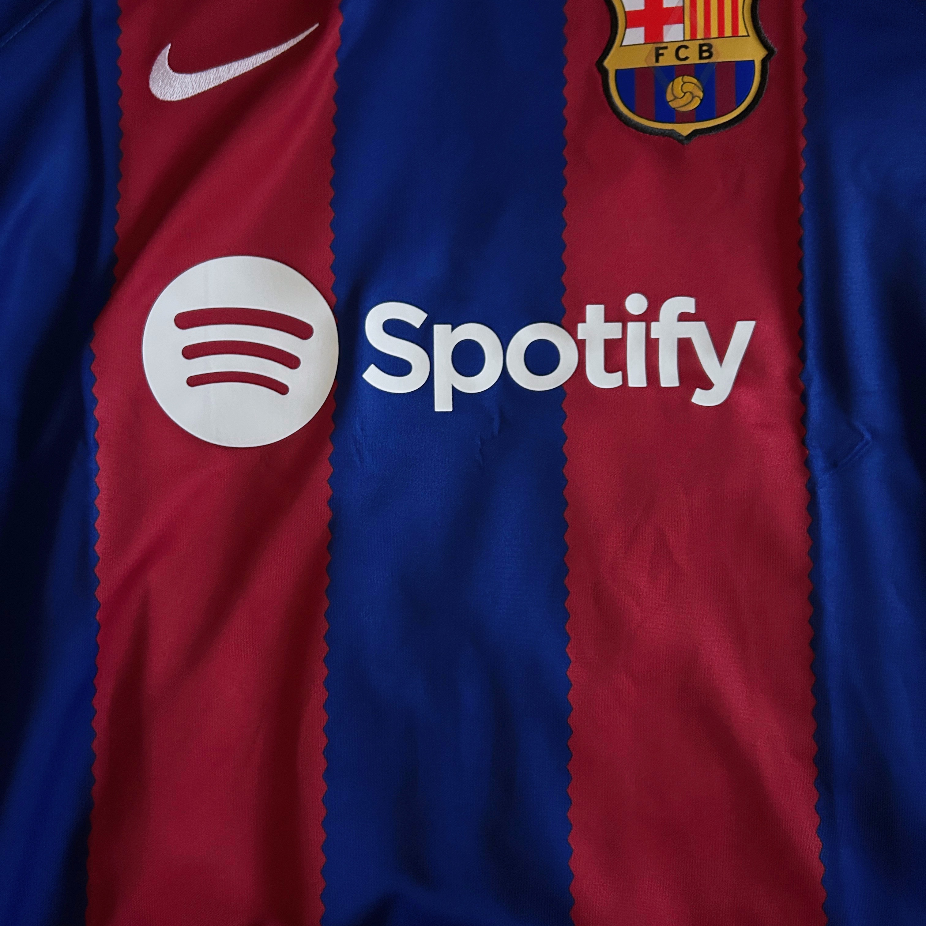 Nike FC Barcelona 2023/24 Dri-Fit Stadium Home Jersey Deep Royal Blue Noble Red (Non Marking Ver.) 착용 스타일