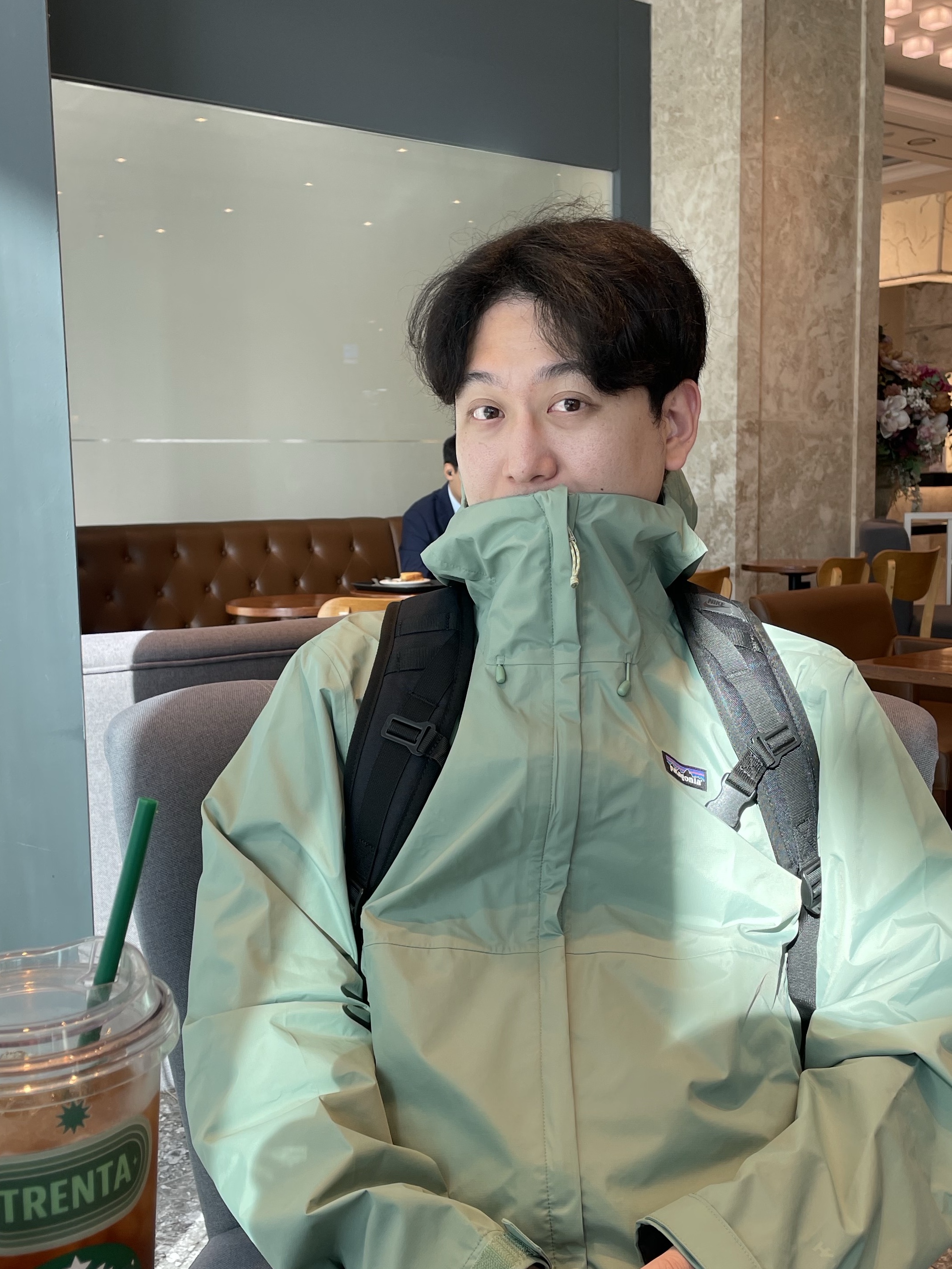 Patagonia Torrentshell 3L Jacket Black 착용 스타일 - 1