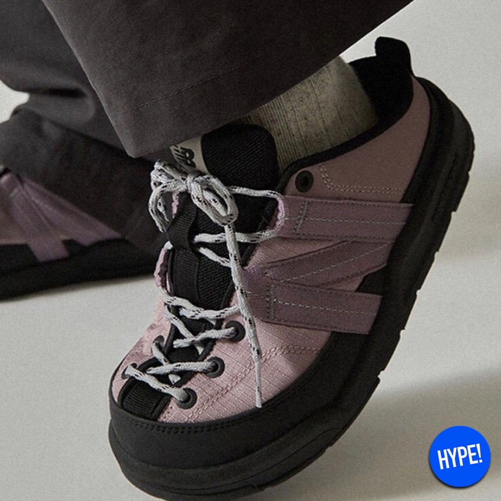 New Balance CRV Mule V2 Violet, New Balance CRV Mule V2 Yellow 착용 스타일 - 5