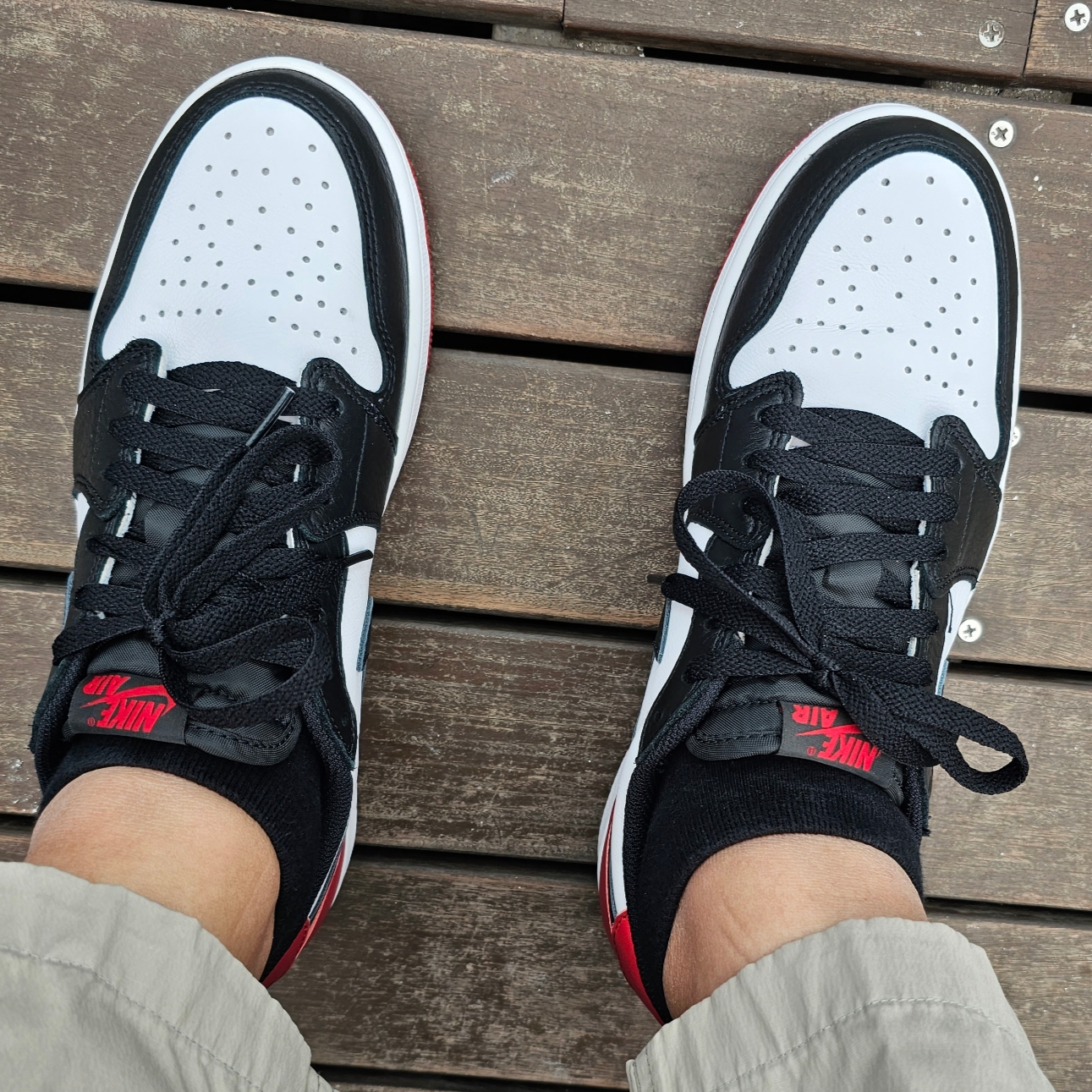 Jordan 1 Retro Low OG Black Toe 착용 스타일