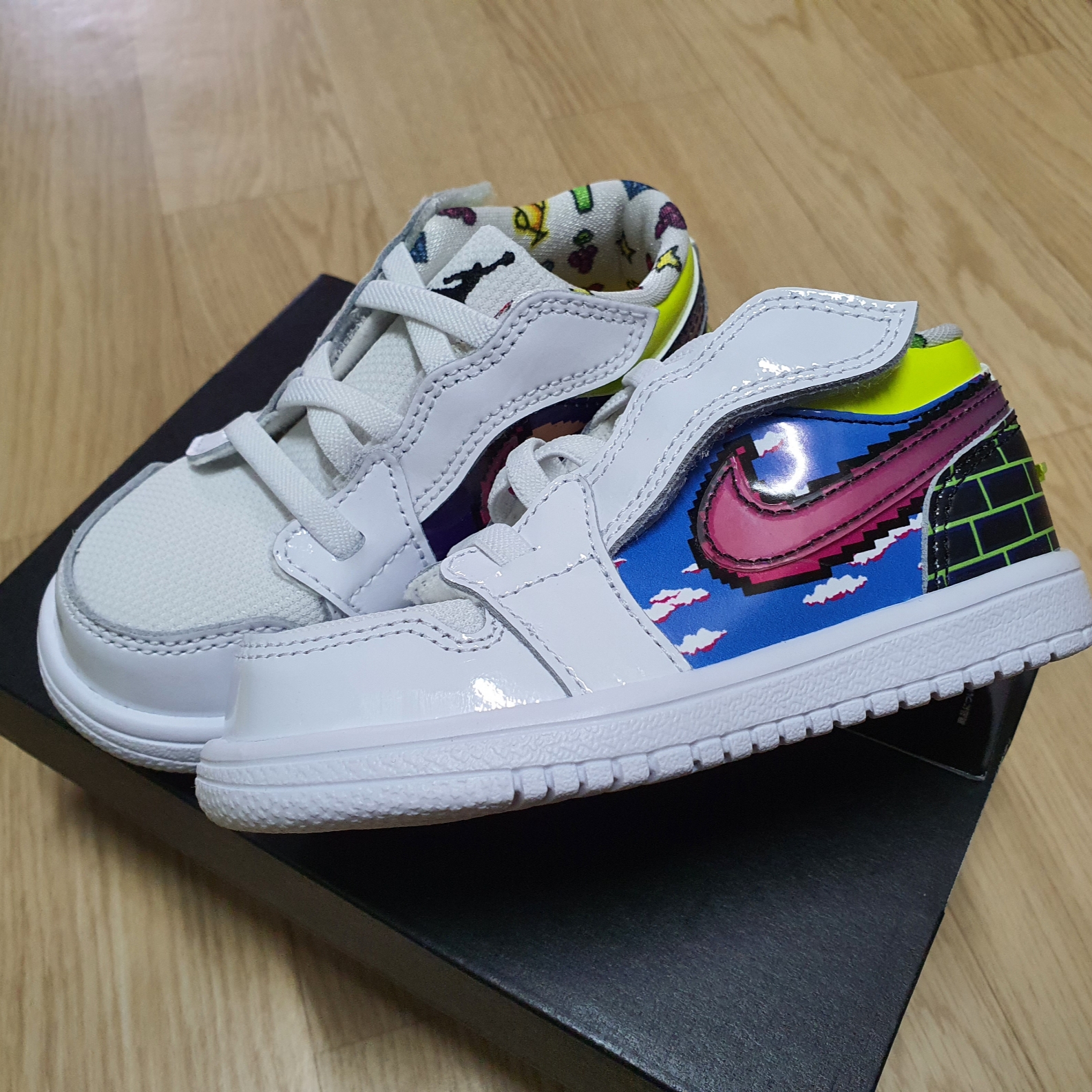 (TD) Jordan 1 Low Alt White Rush Pink 착용 스타일 - 2