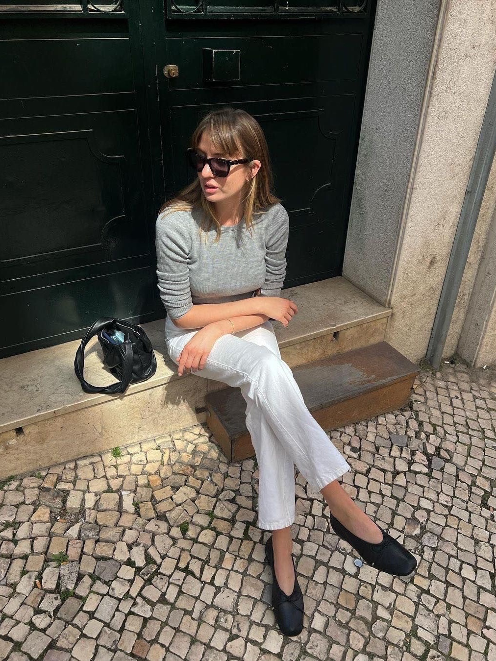 (W) Prada Patent Leather Ballerinas Black, (W) Miu Miu Leather Ballerinas Black 착용 스타일 - 3