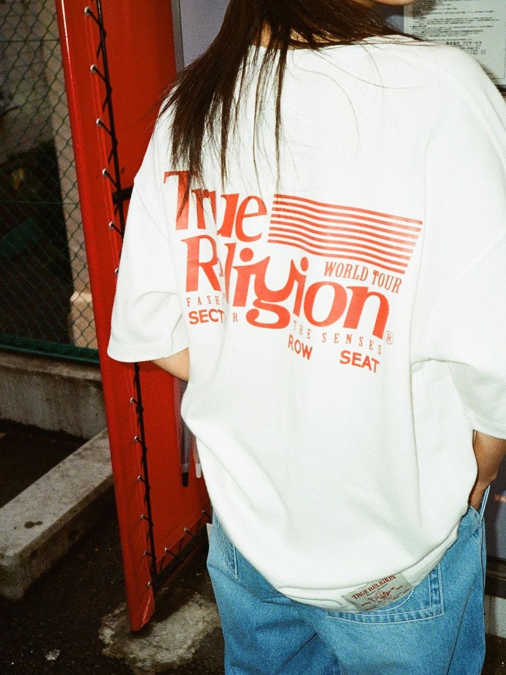 True Religion Vision Logo T-Shirt White 착용 스타일