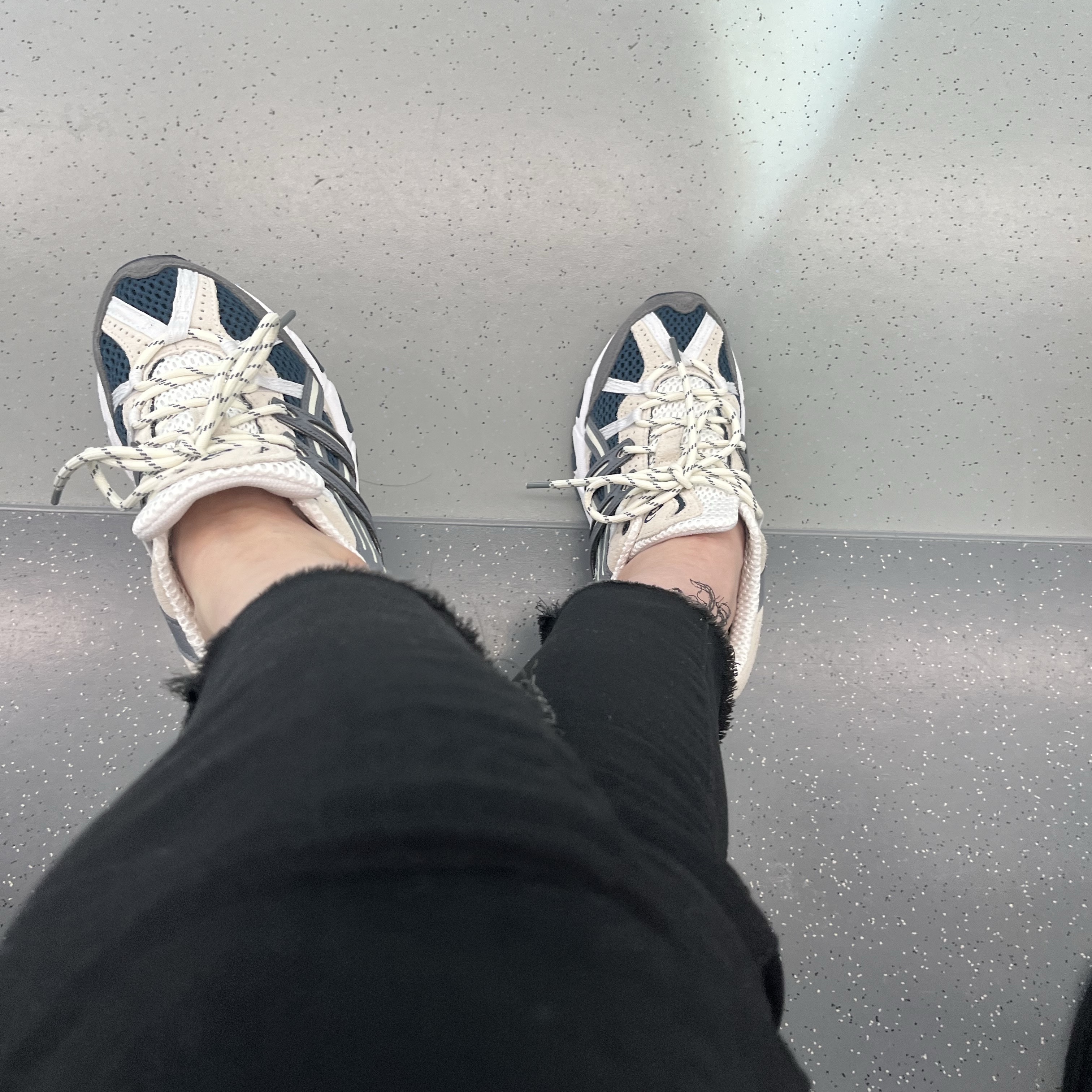 Asics Gel-Sonoma 15-50 French Blue 착용 스타일
