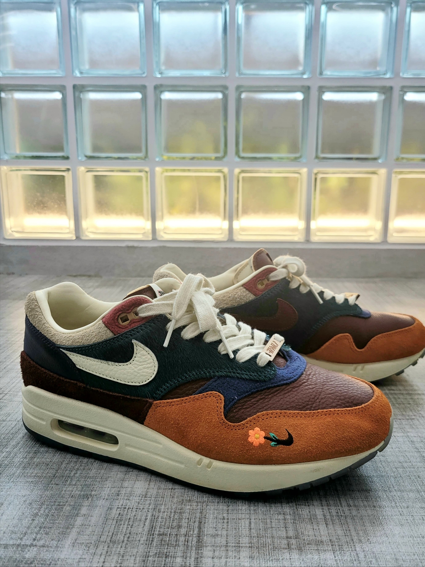 Nike x Kasina Air Max 1 SP Won-Ang Orange 착용 스타일 - 1