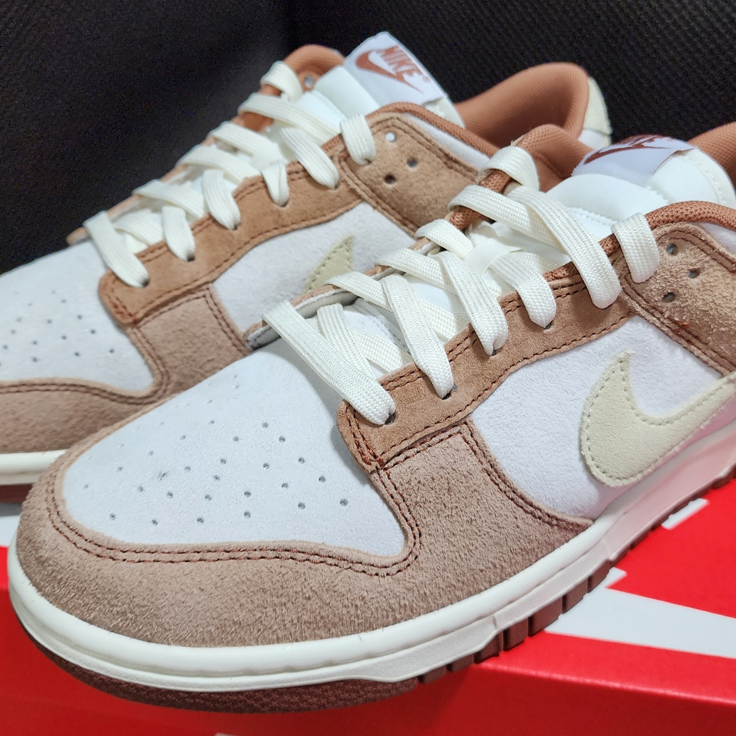 Nike Dunk Low Pro Premium Medium Curry 착용 스타일 - 3