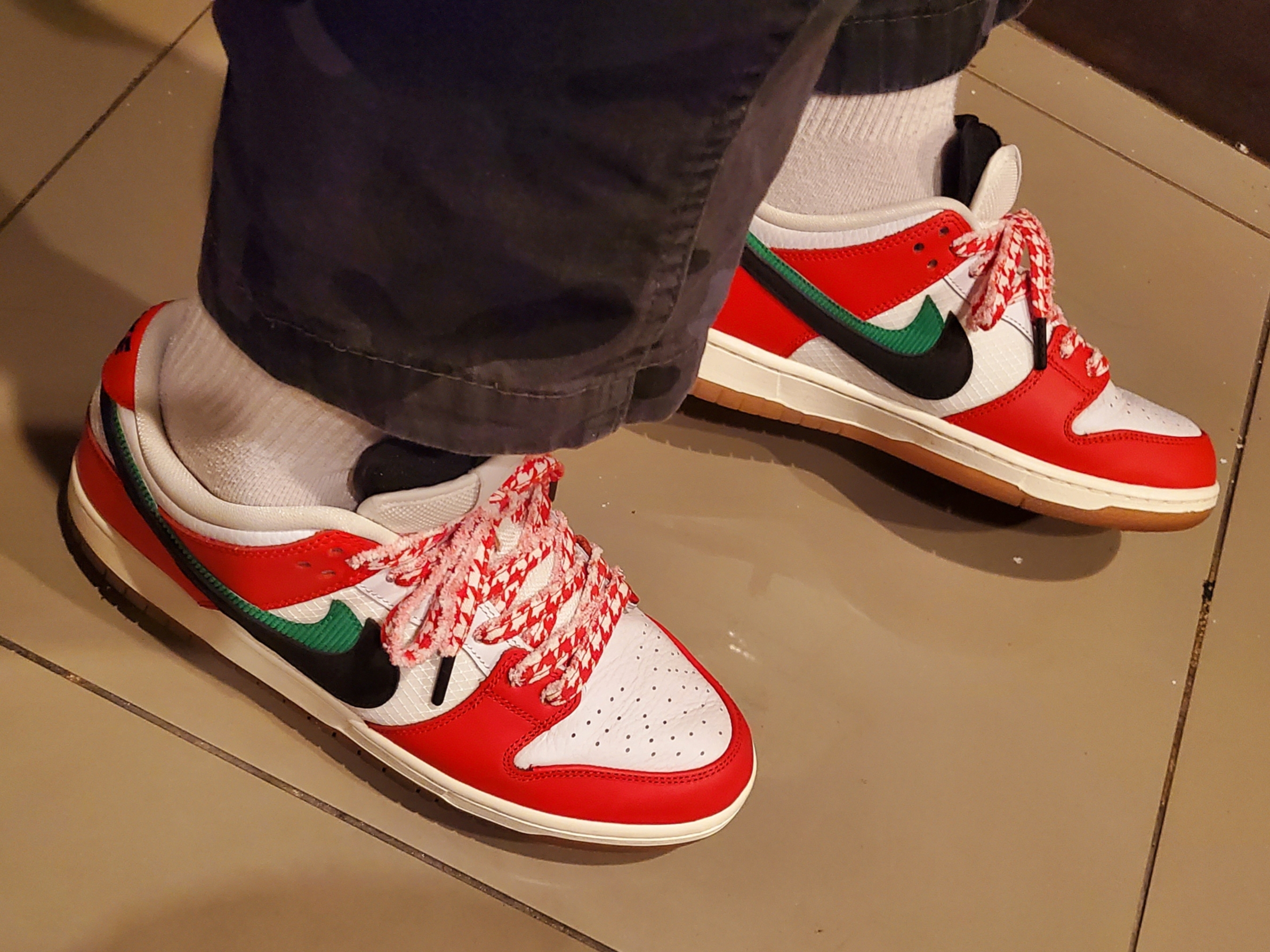 Nike x Frame Skate SB Dunk Low Pro Habibi, (W) Nike Dunk Low Lemon Drop 착용 스타일 - 3