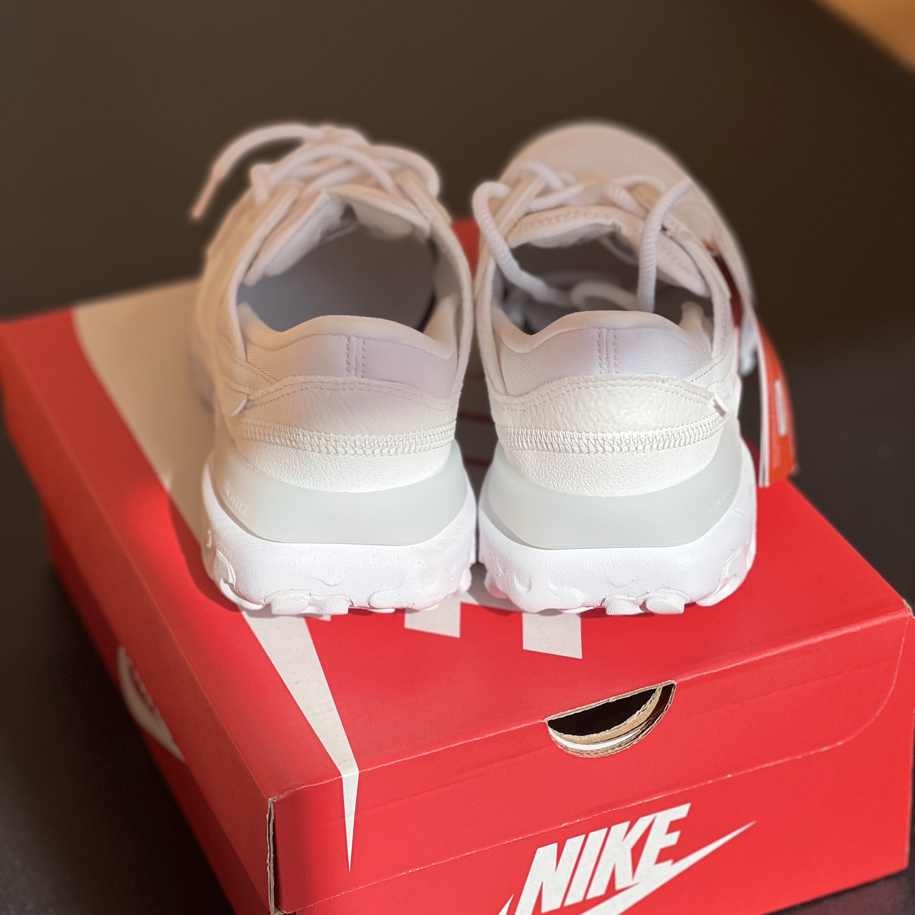 (W) Nike React R3vision Summit White 착용 스타일 - 5