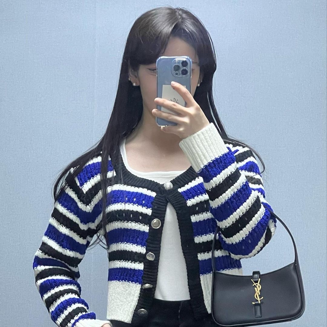 Green Butter Women Square Neck Pearl Multi Button Cardigan Cobalt Blue, Green Butter Women Square Neck Pearl Multi Button Cardigan Green 착용 스타일