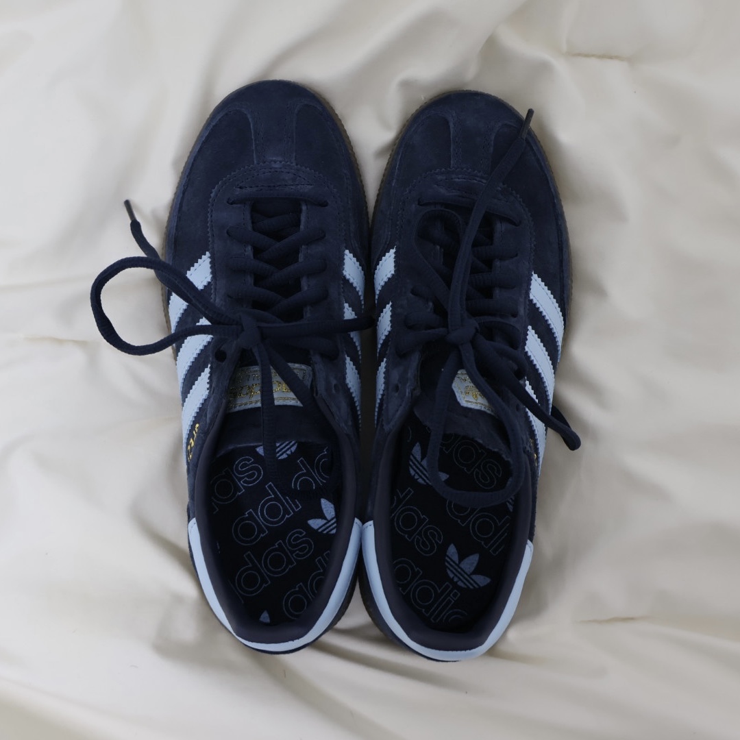 Adidas Spezial Handball Collegiate Navy 착용 스타일 - 1