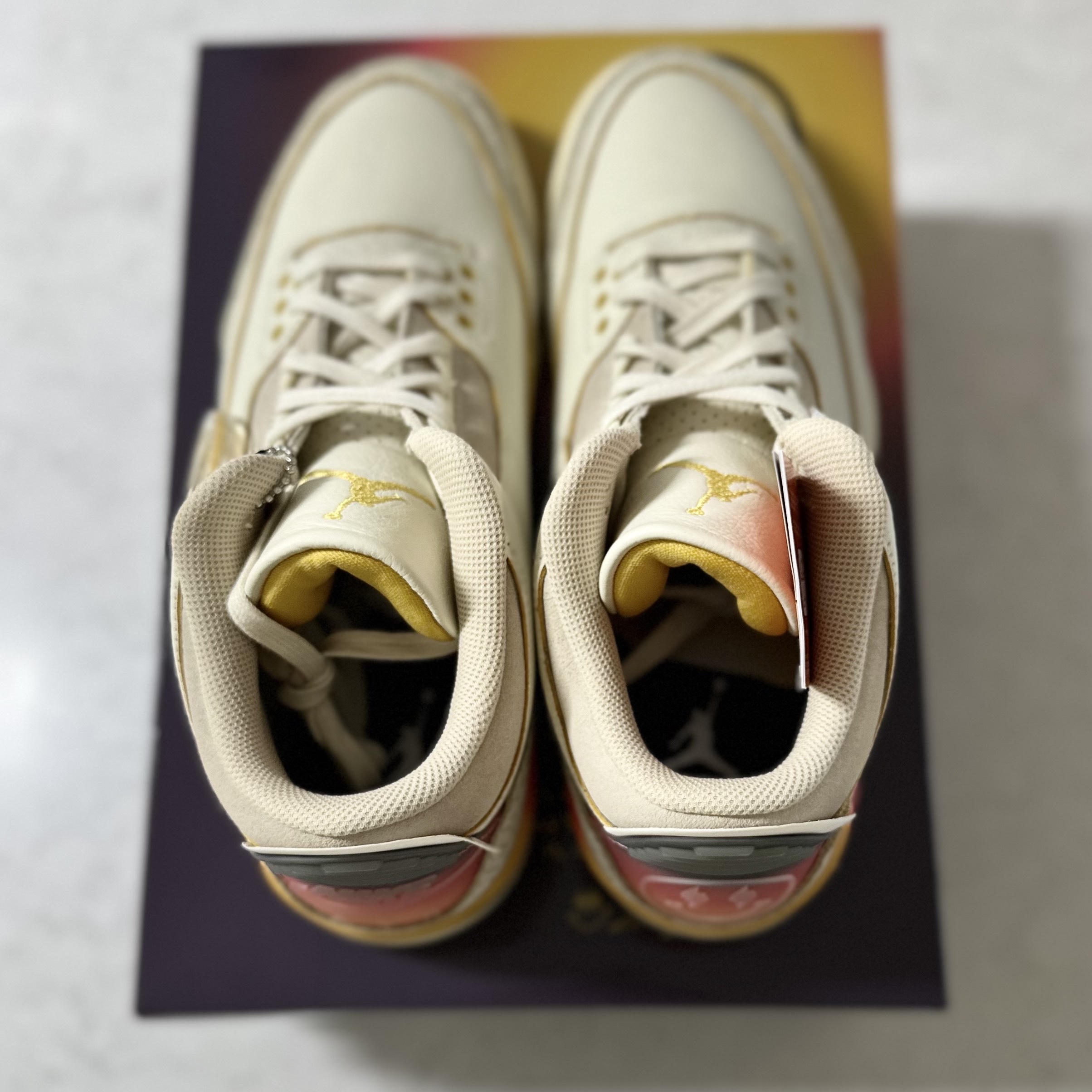 Jordan 3 x J Balvin Retro SP Sunset 착용 스타일 - 2