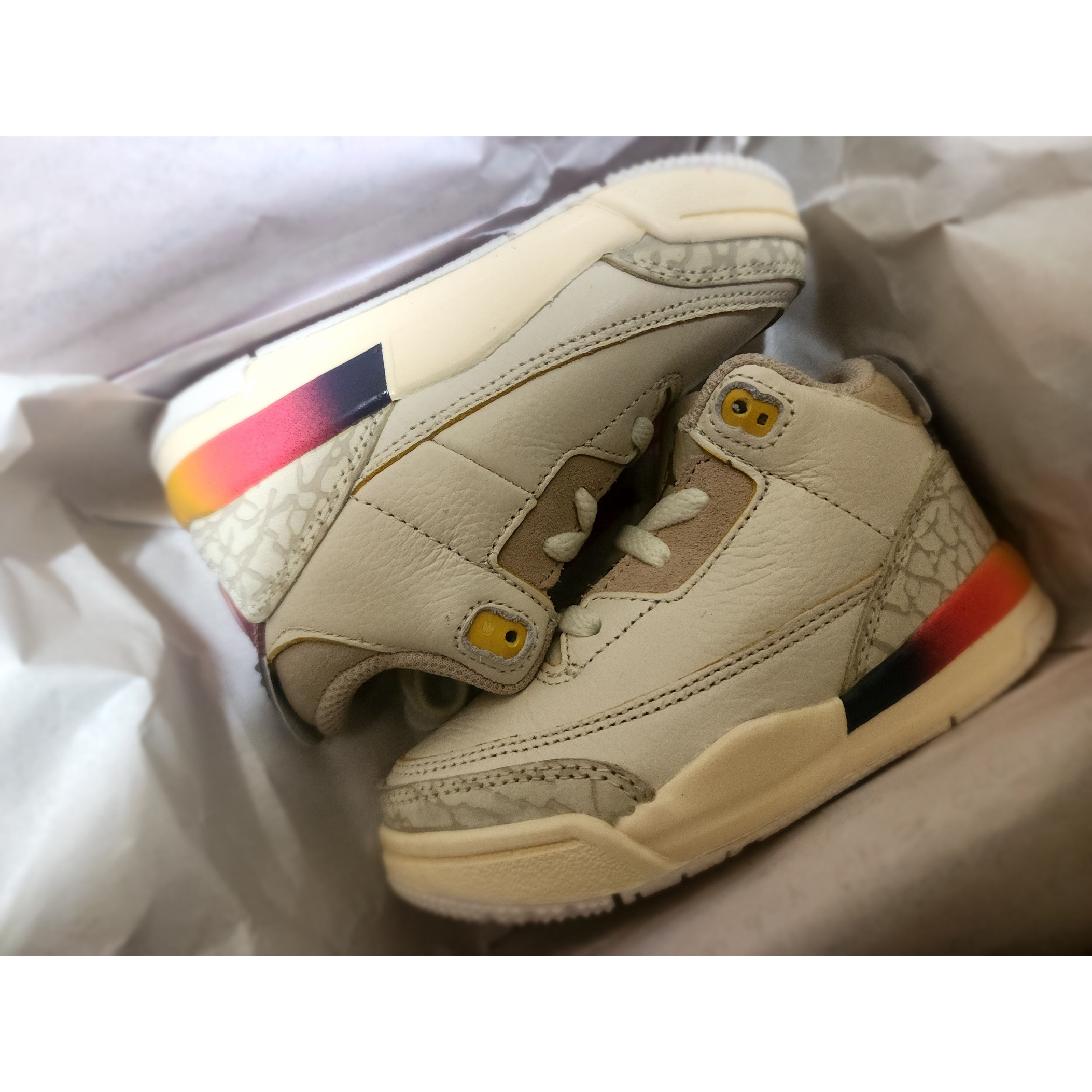 (TD) Jordan 3 x J Balvin Retro SP Sunset 착용 스타일 - 1